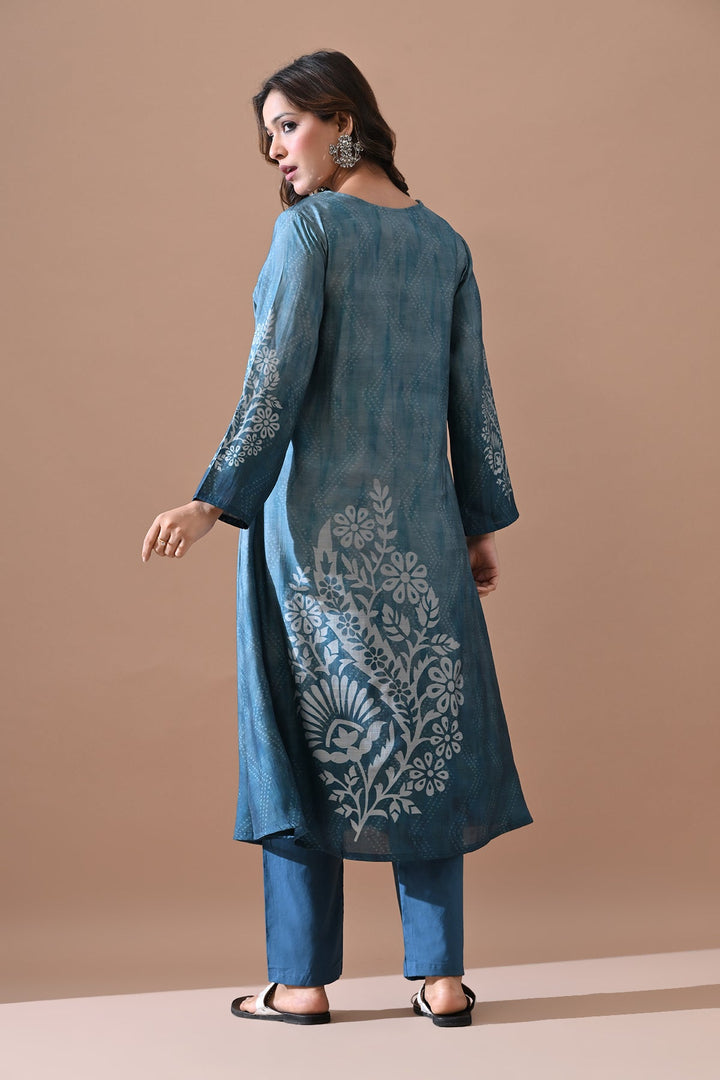 Blue Stone Embellished Kurta Set