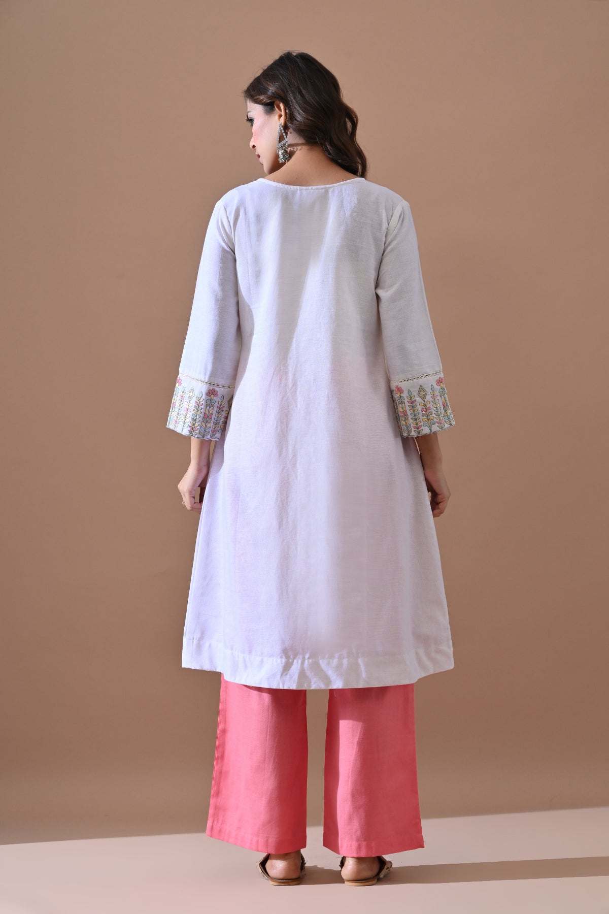 Off White Embroidered Kurta Set
