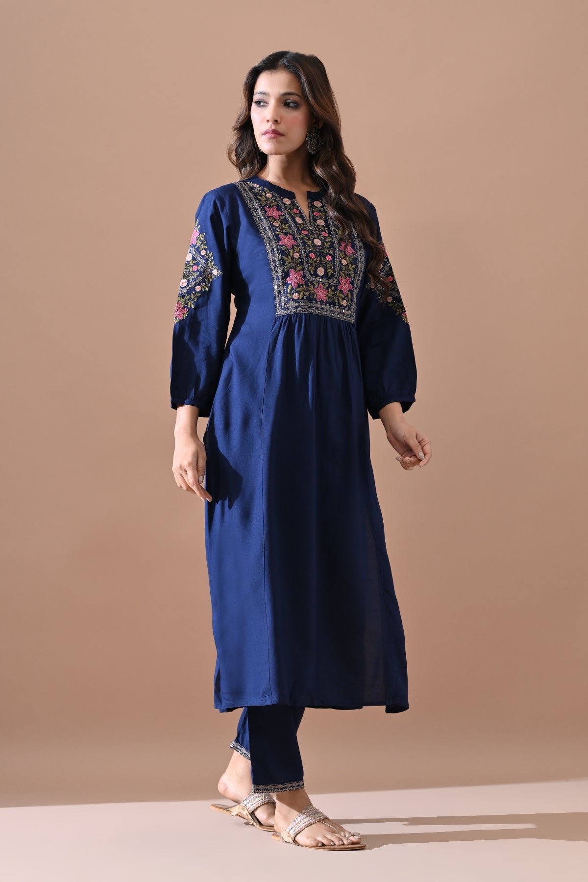 Blue Embroidered Kurta 2 Pcs Set