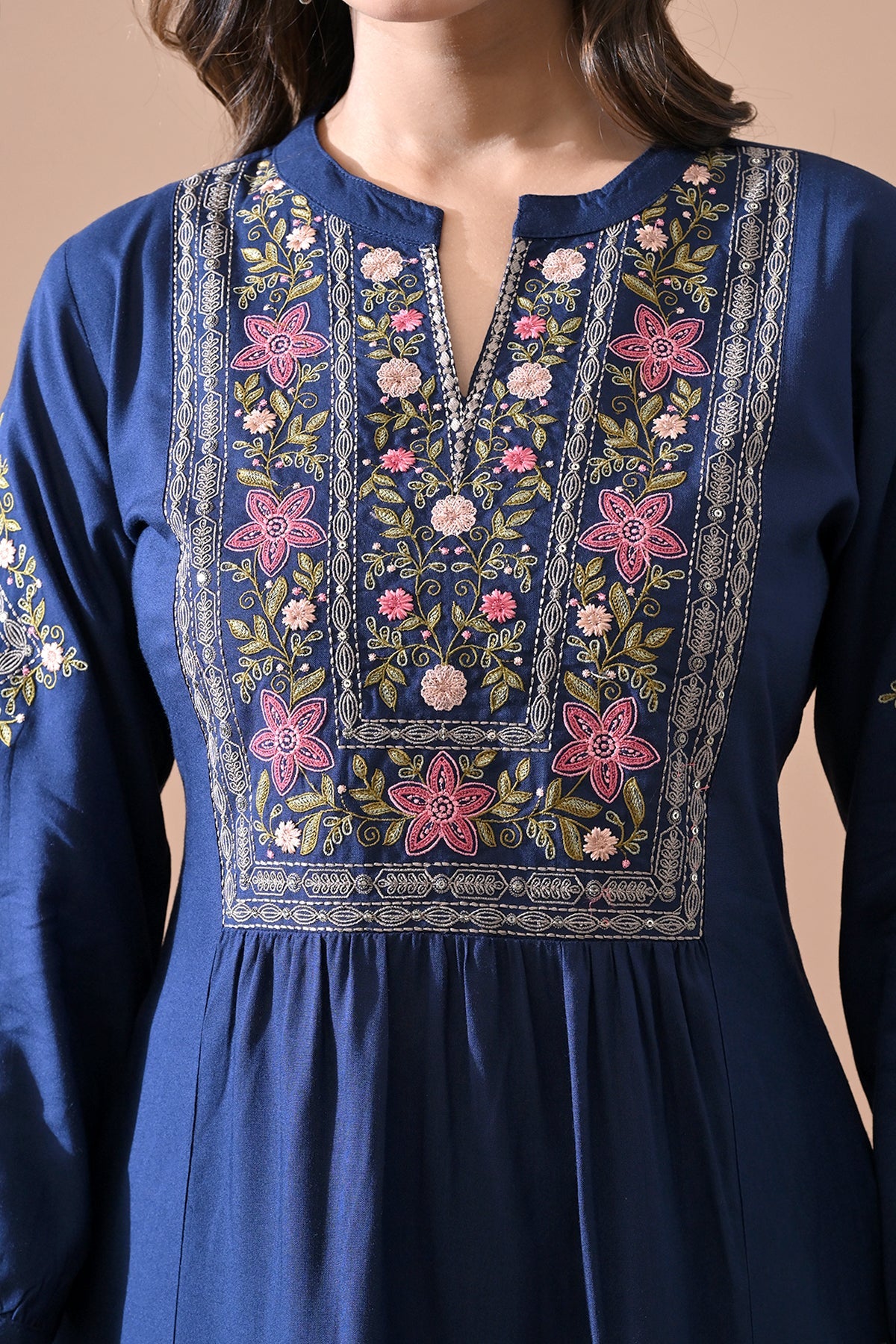 Blue Embroidered Kurta 2 Pcs Set