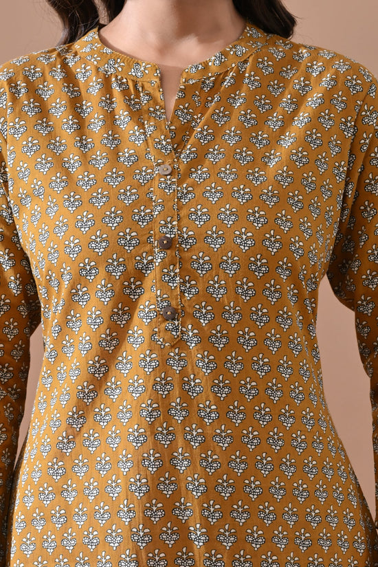 Green Printed Straight Kurta