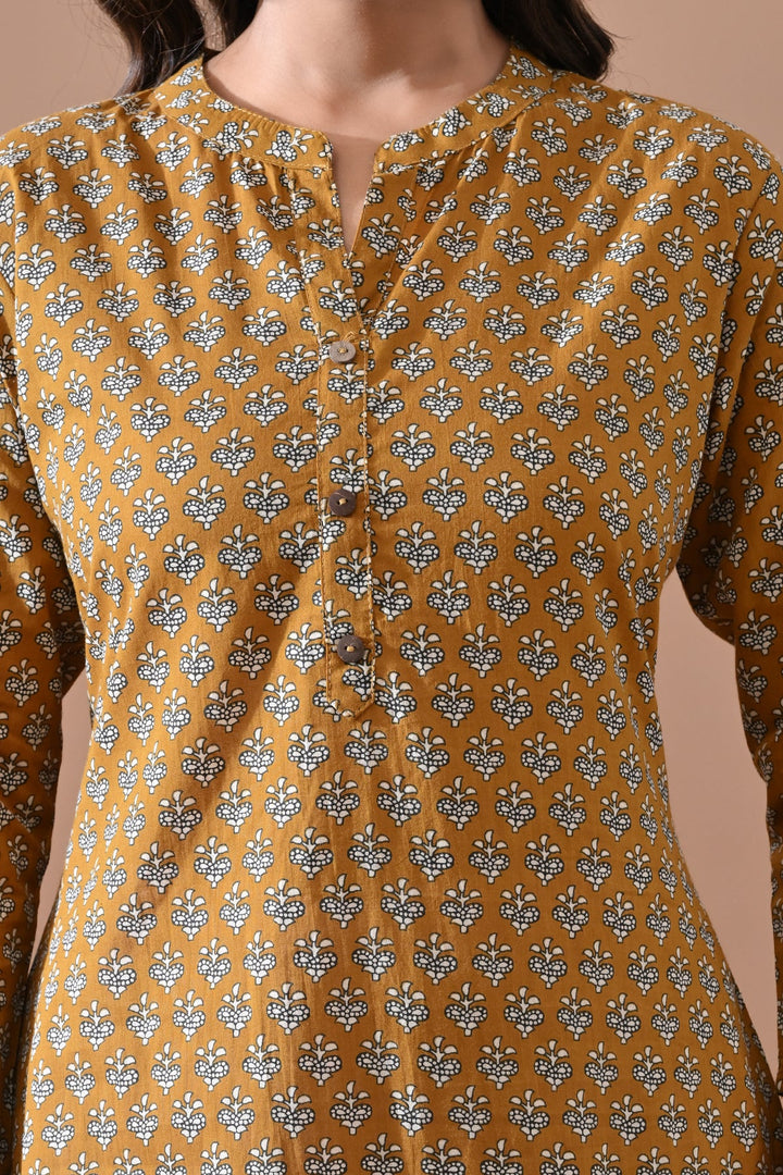 Green Printed Straight Kurta