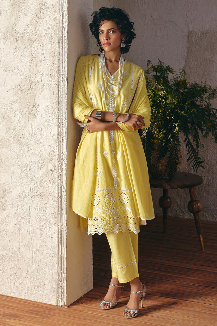 Yellow Embroidered Kurta Set (3 Piece)