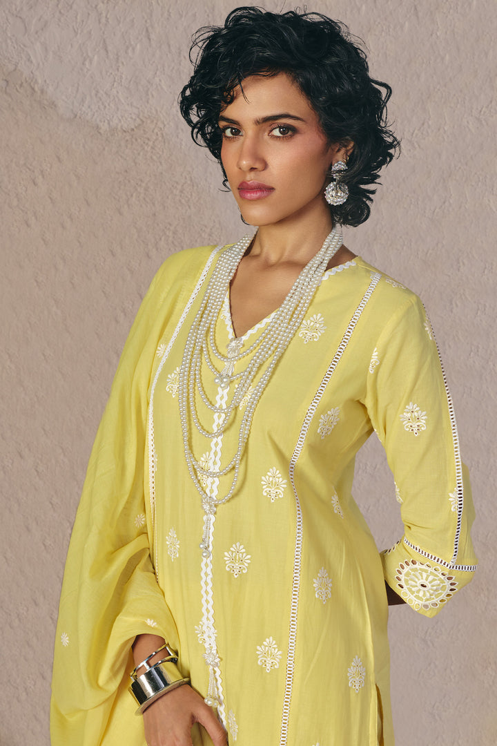 Yellow Embroidered Kurta Set (3 Piece)