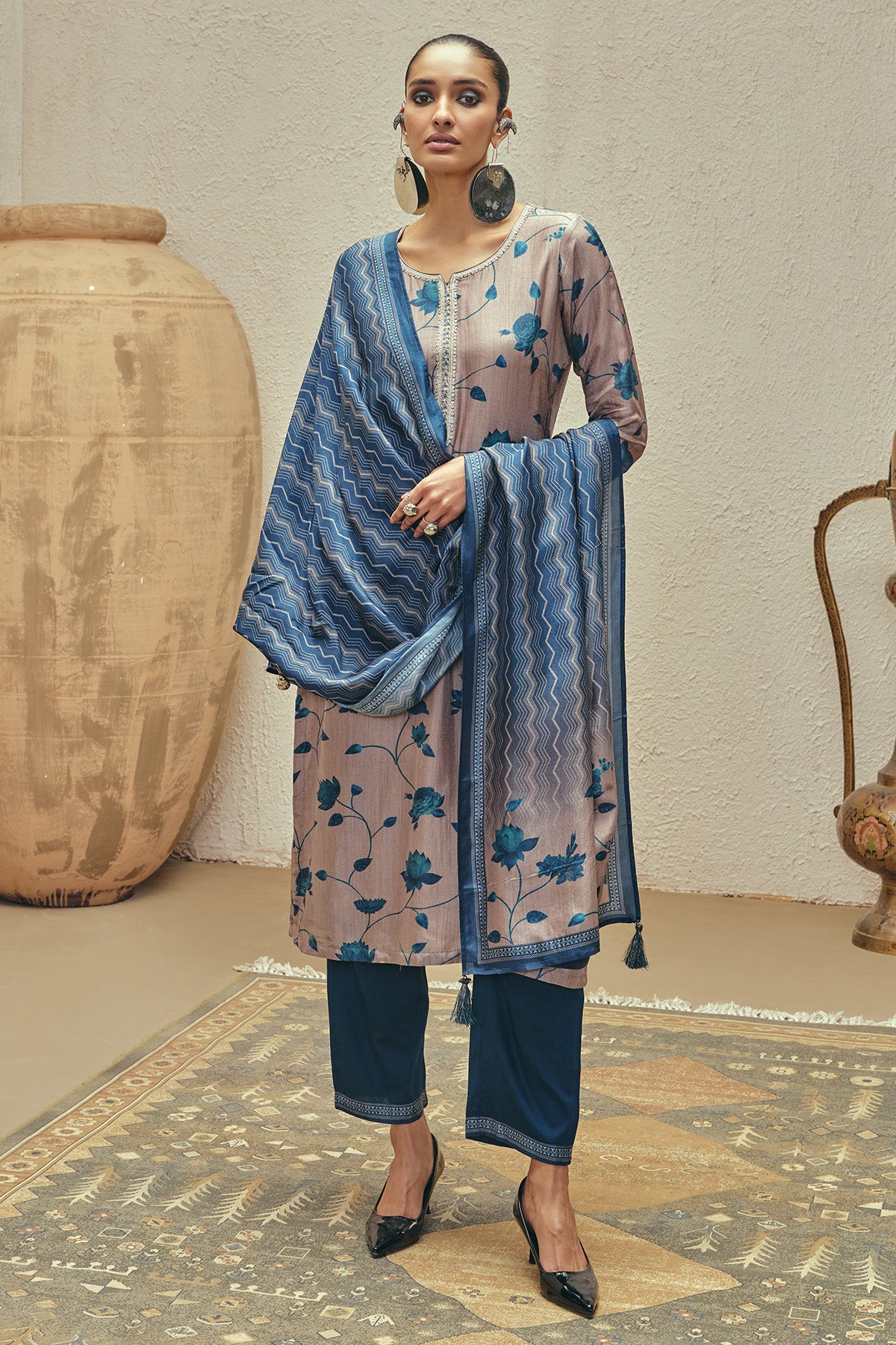 Grey Printed Kurta 3 Pcs Set