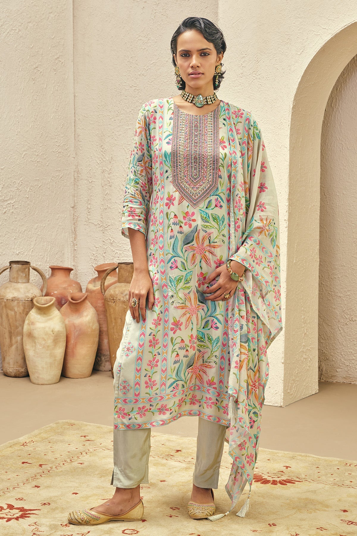 Green Printed Embellished Kurta 3 Pcs Set