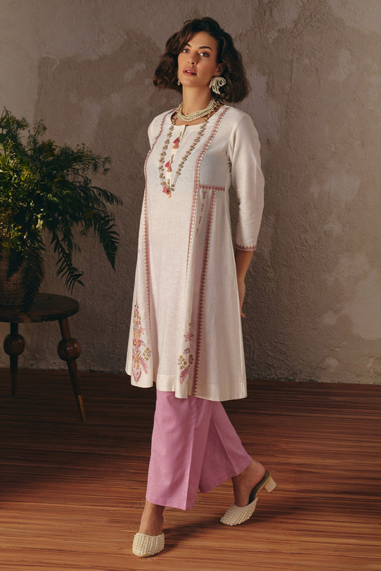 Cream Embroidered Kurta Set (2 Piece)