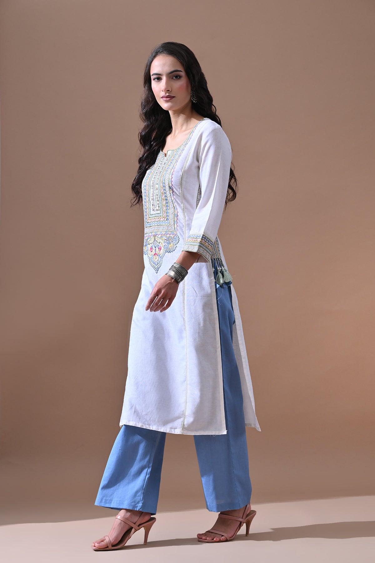 Cream Embroidered Kurta 2 Pcs Set
