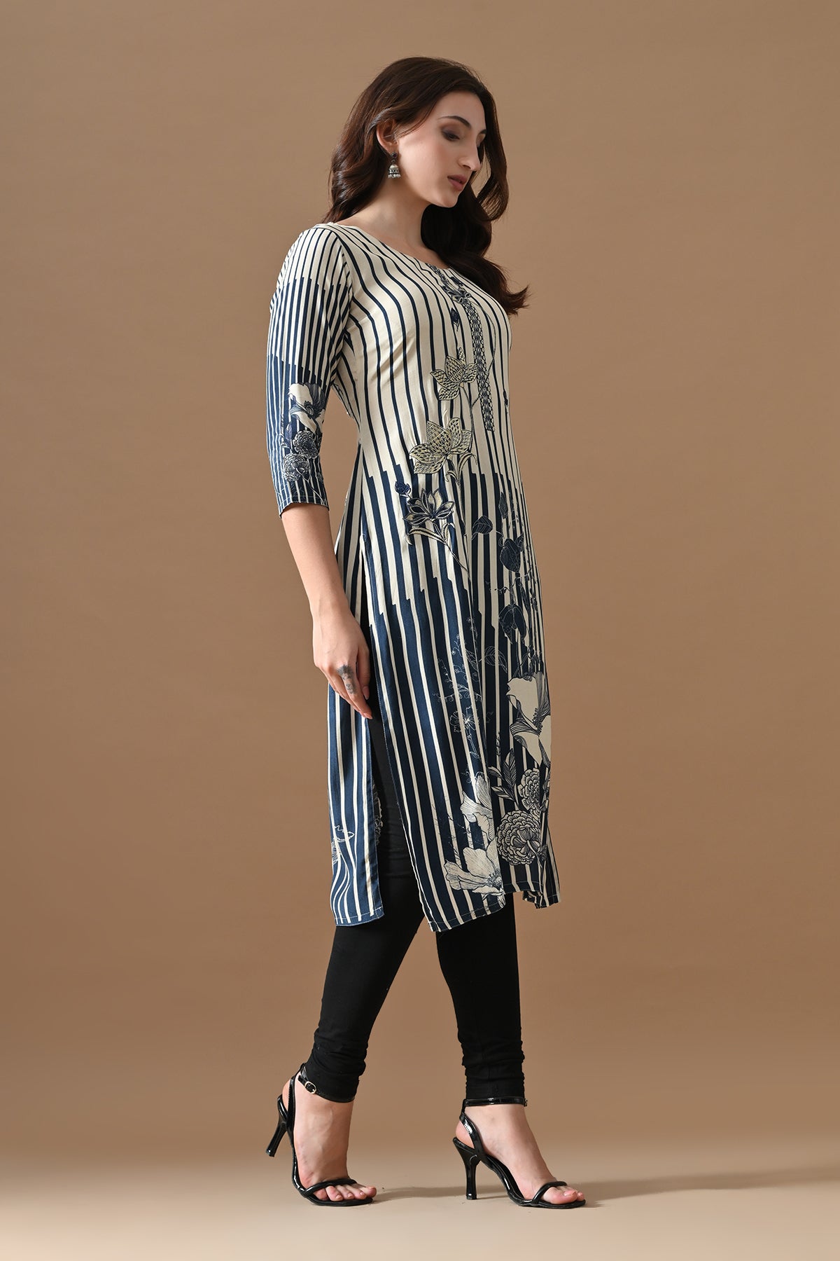 Cream Embroidered Kurta