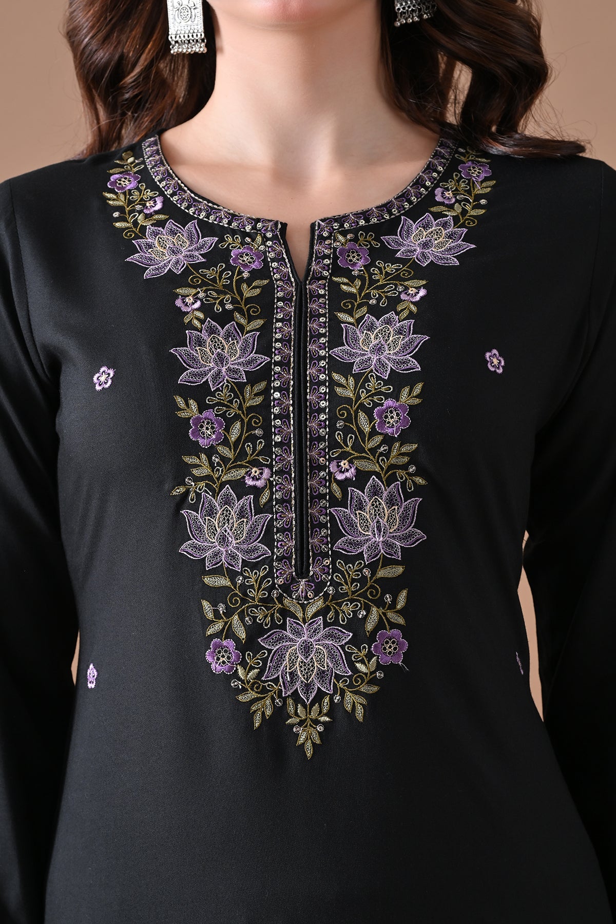 Black Embroidered Kurta 2 Pcs Set