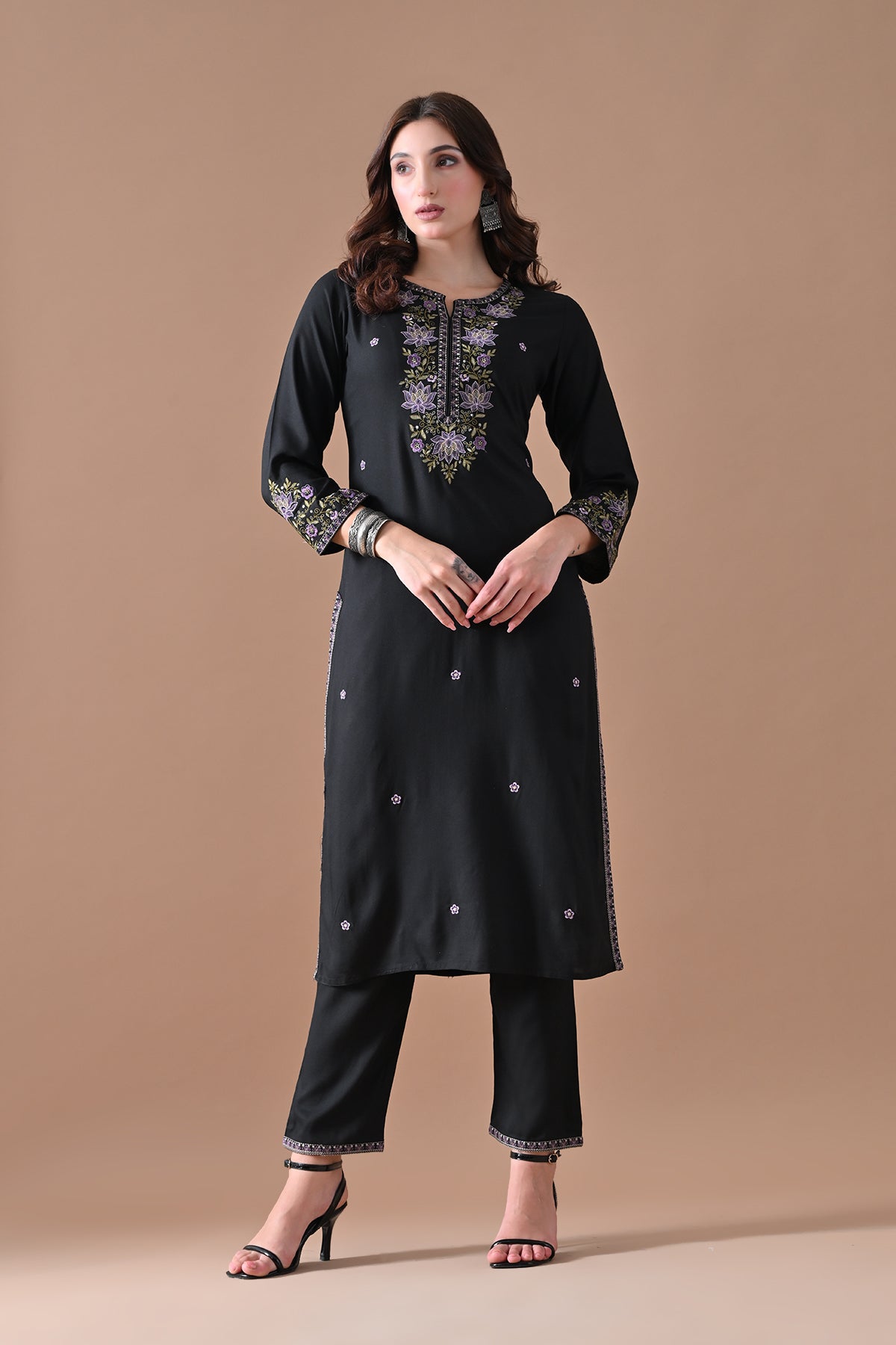 Black Embroidered Kurta 2 Pcs Set