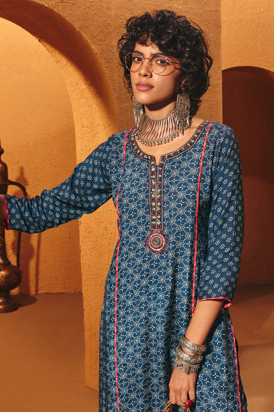 Blue Printed Kurta 2 Pcs Set