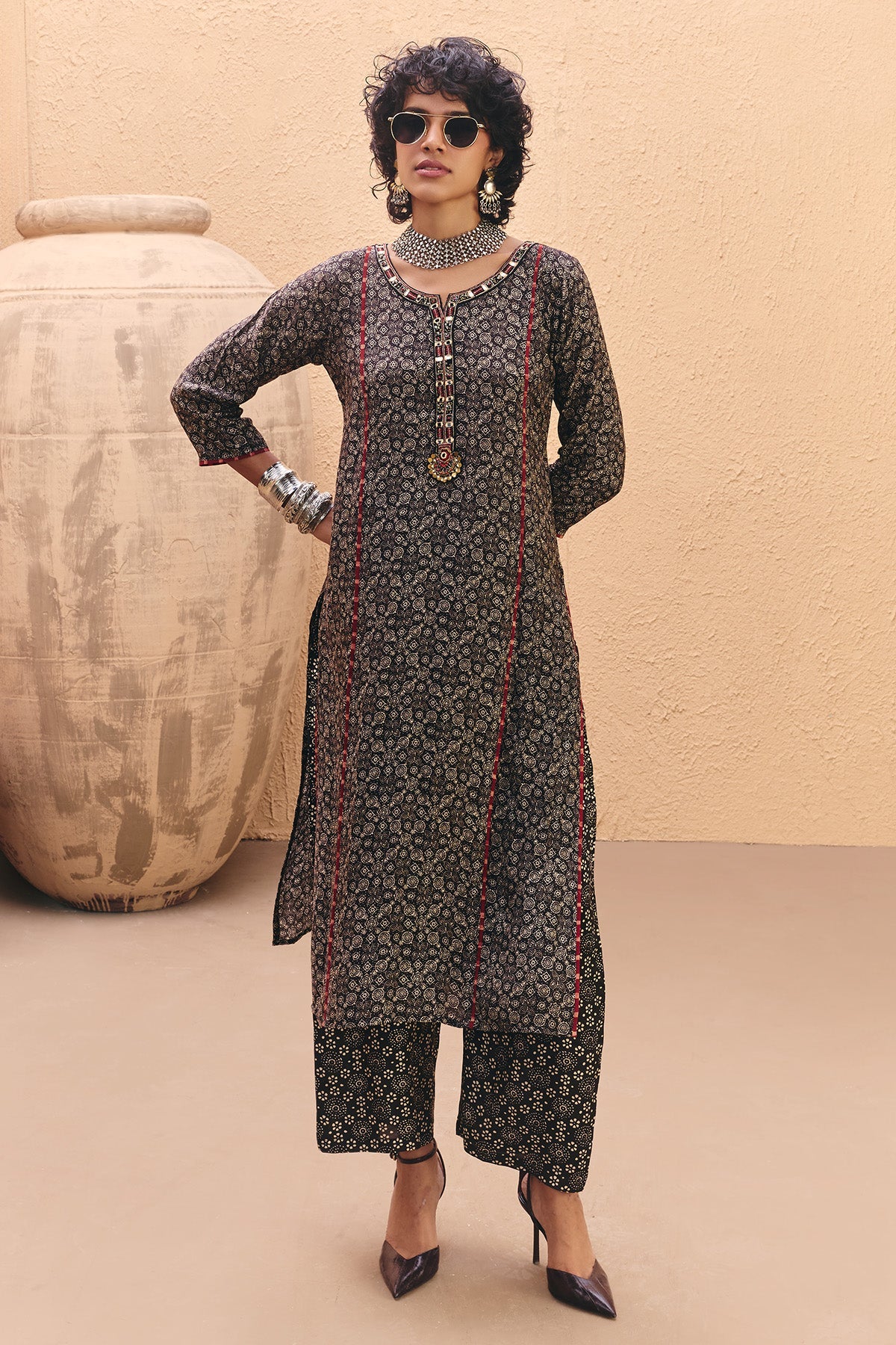 Black Printed Kurta 2 Pcs Set