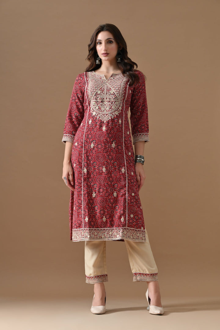 Maroon Embroidered Kurta Set (2 Piece)