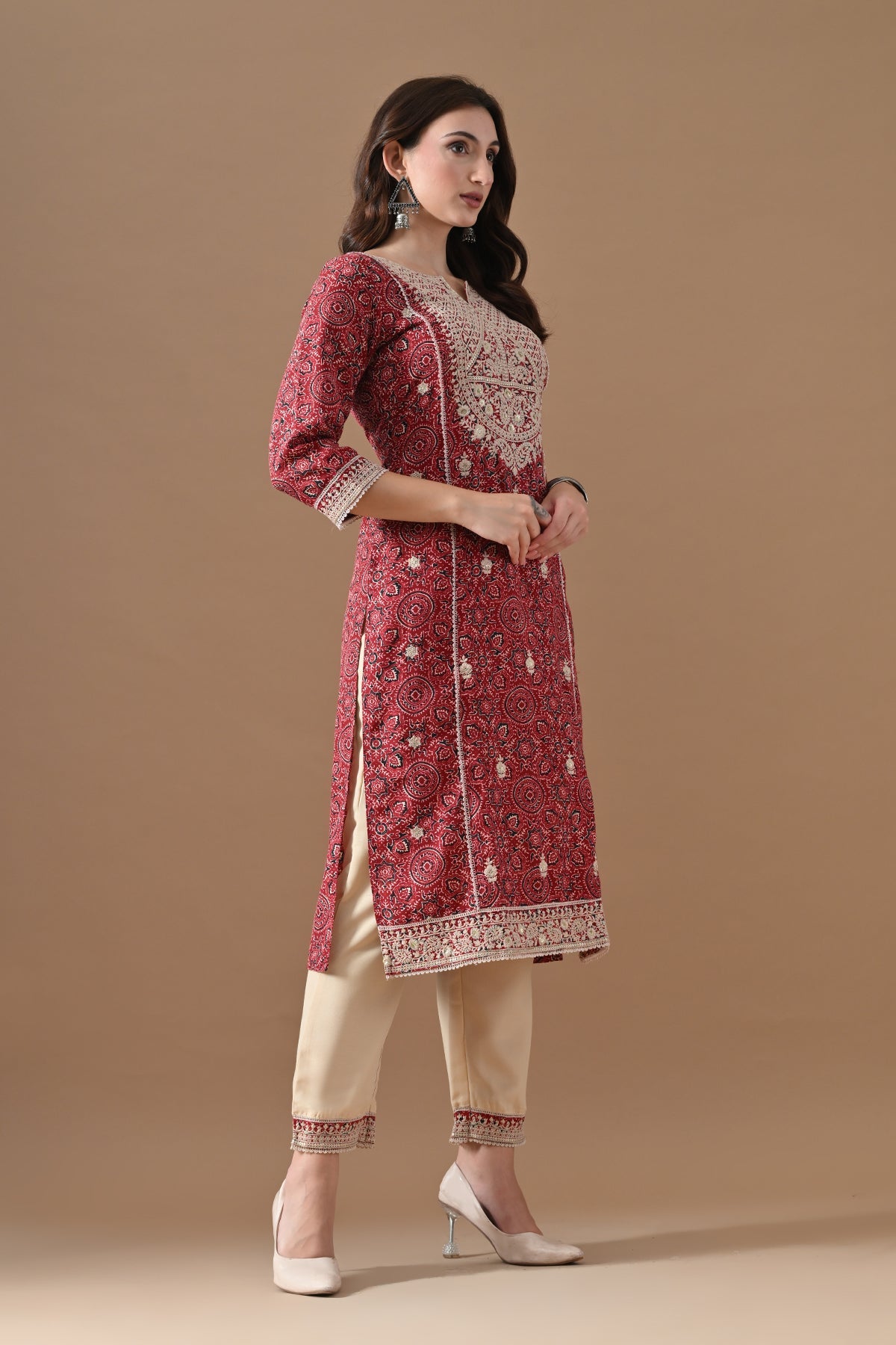 Maroon Embroidered Kurta 2 Pcs Set