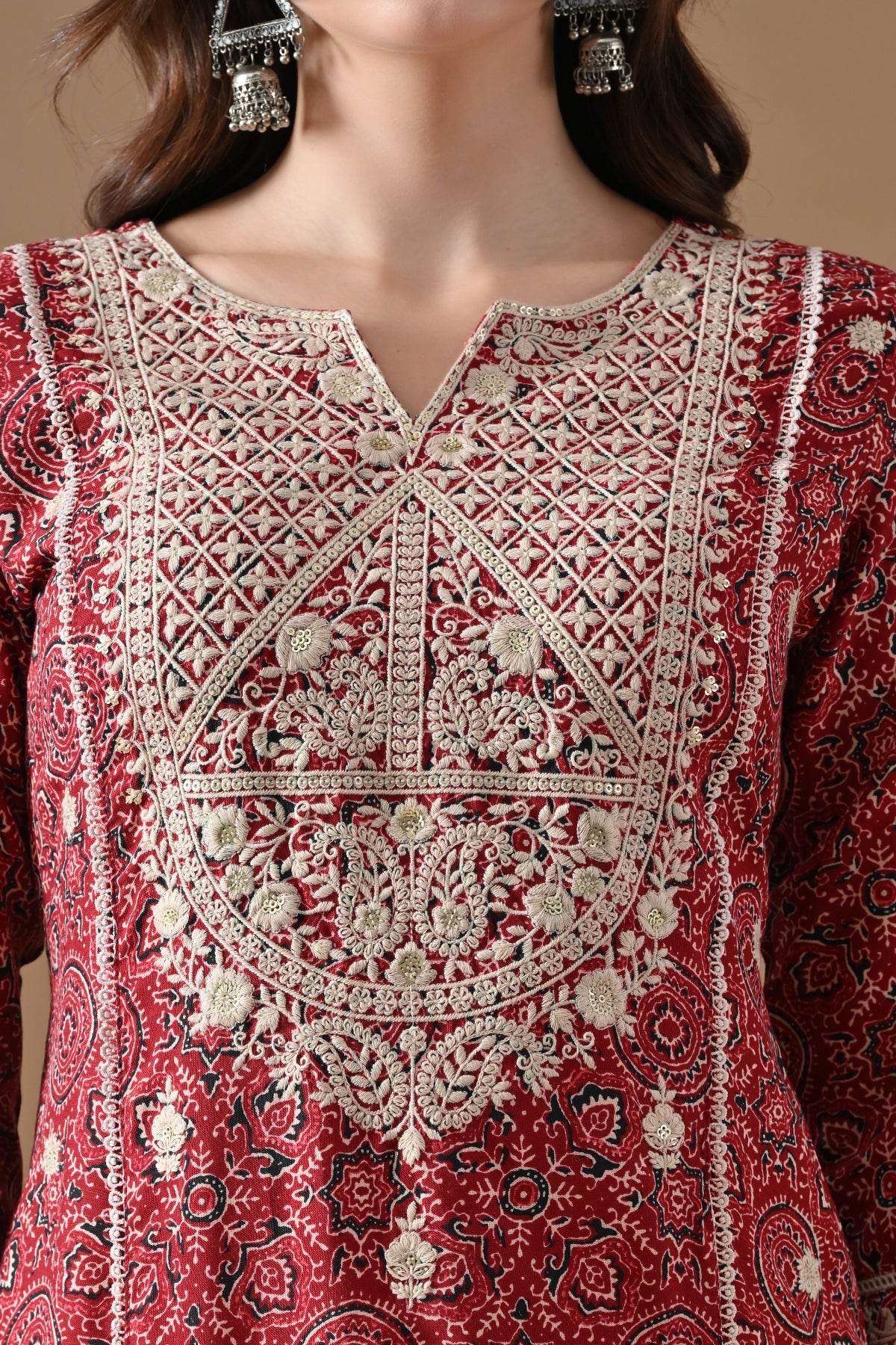 Maroon Embroidered Kurta 2 Pcs Set