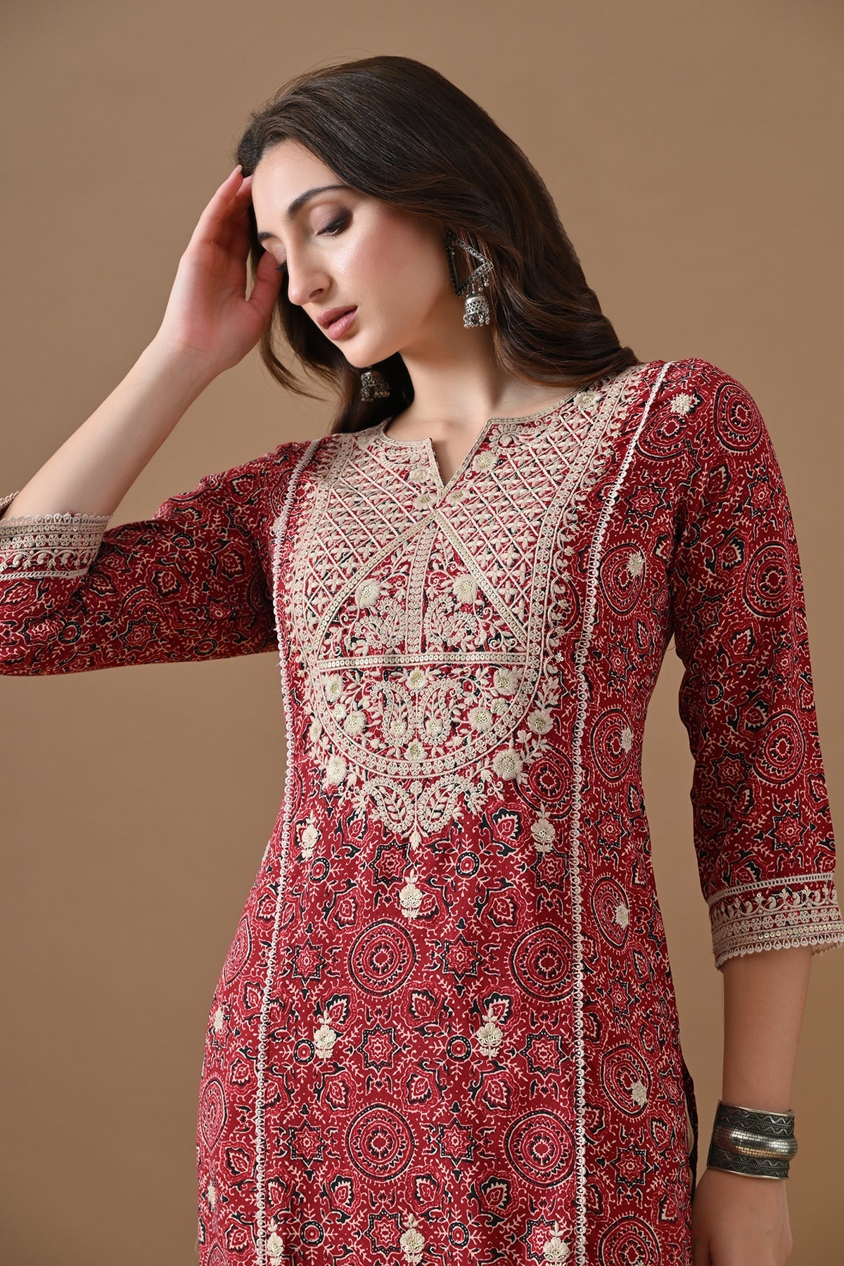 Maroon Embroidered Kurta 2 Pcs Set