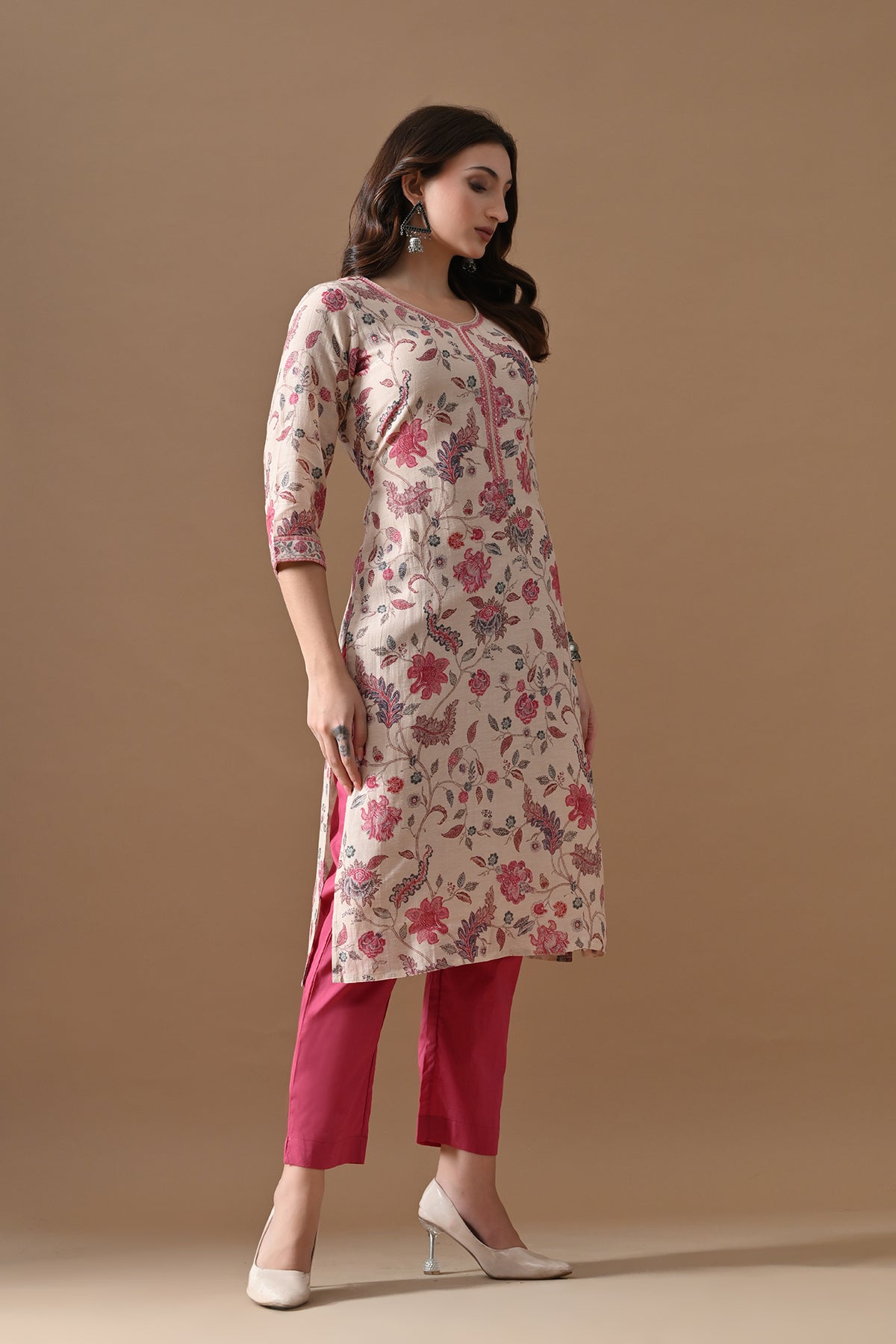 Beige Floral Printed Kurta Set (3 Piece)