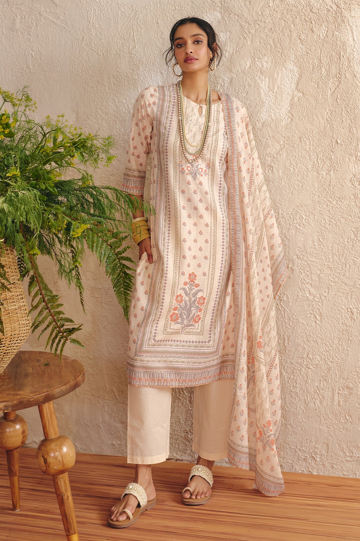Cream Printed Kurta Set (3 Piece)