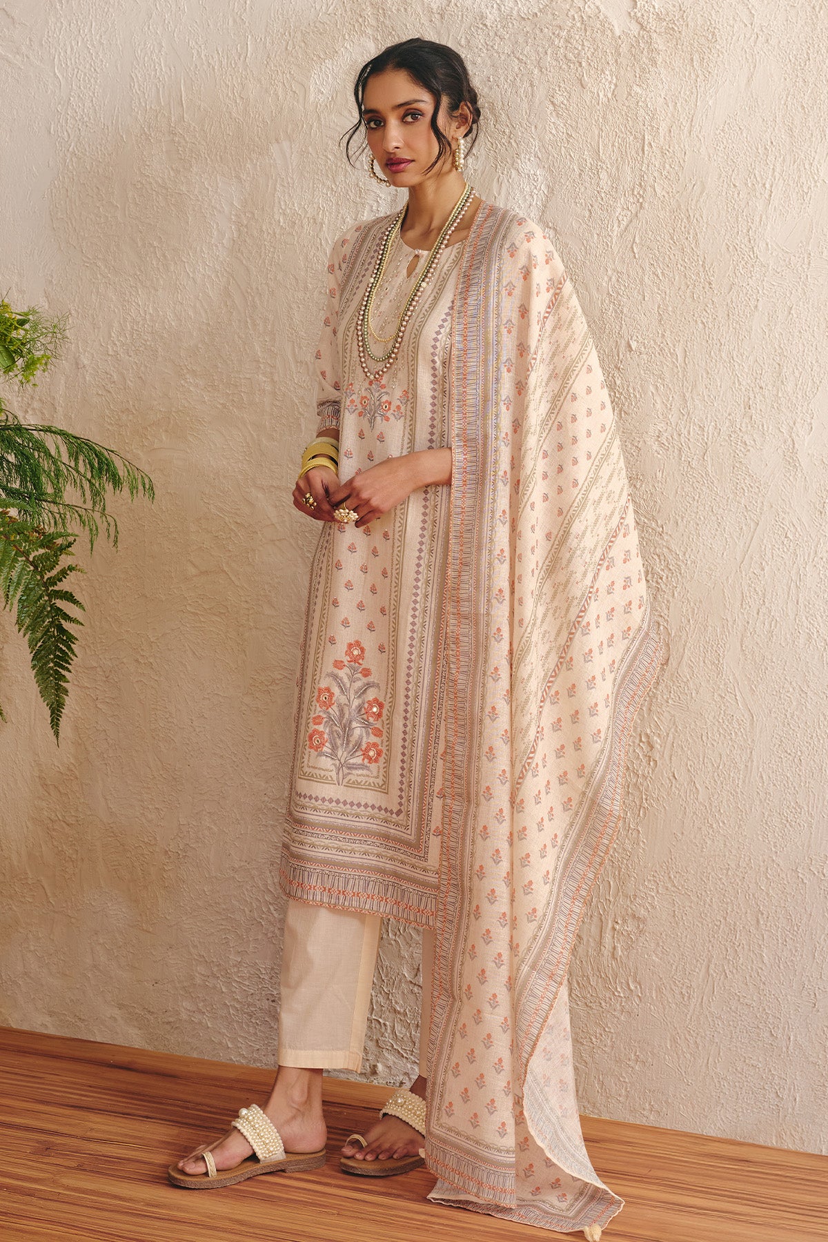 Cream Printed Kurta Set (3 Piece)