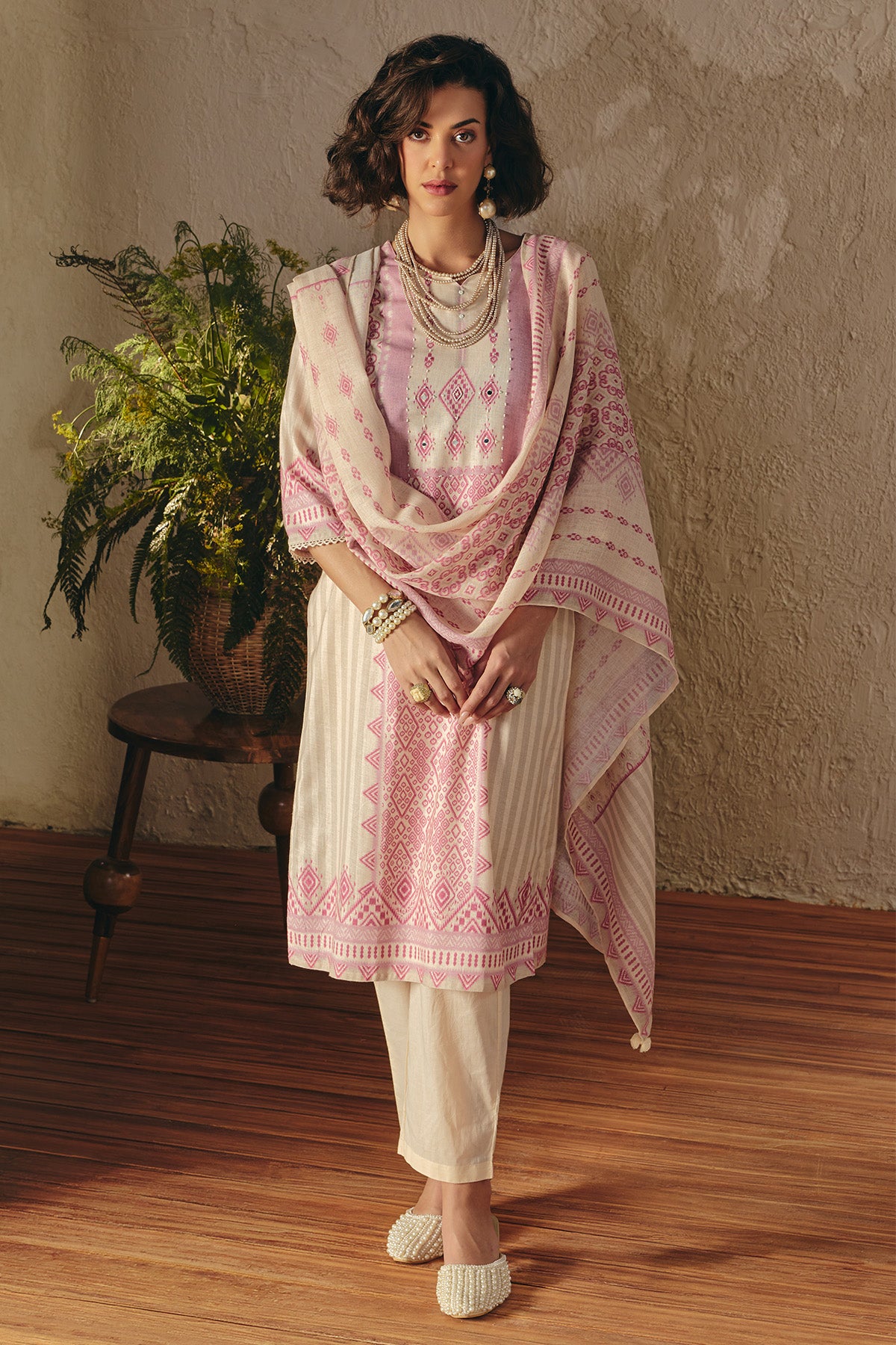 Cream Printed Kurta Set (3 Piece)
