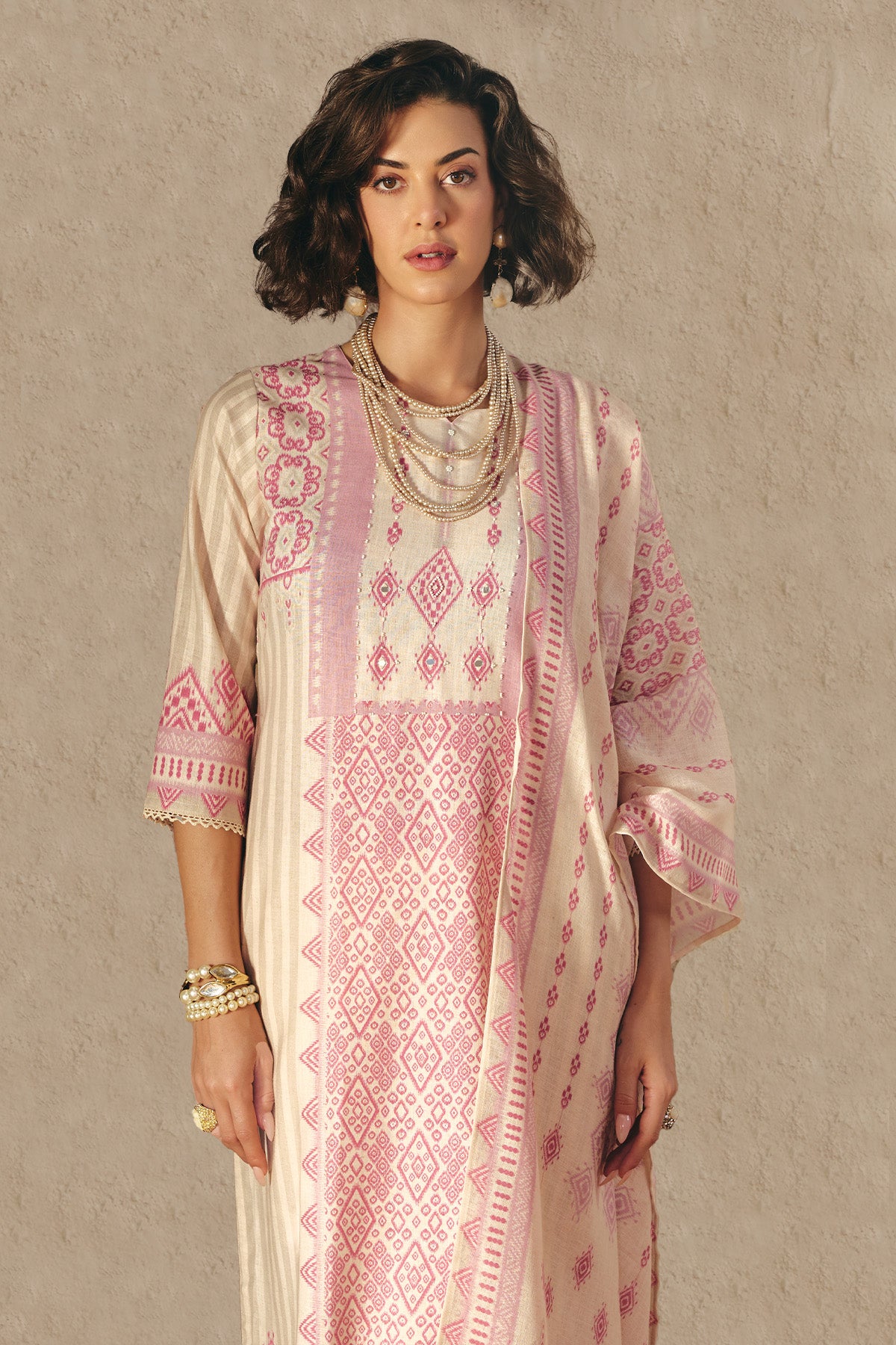 Cream Printed Kurta Set (3 Piece)