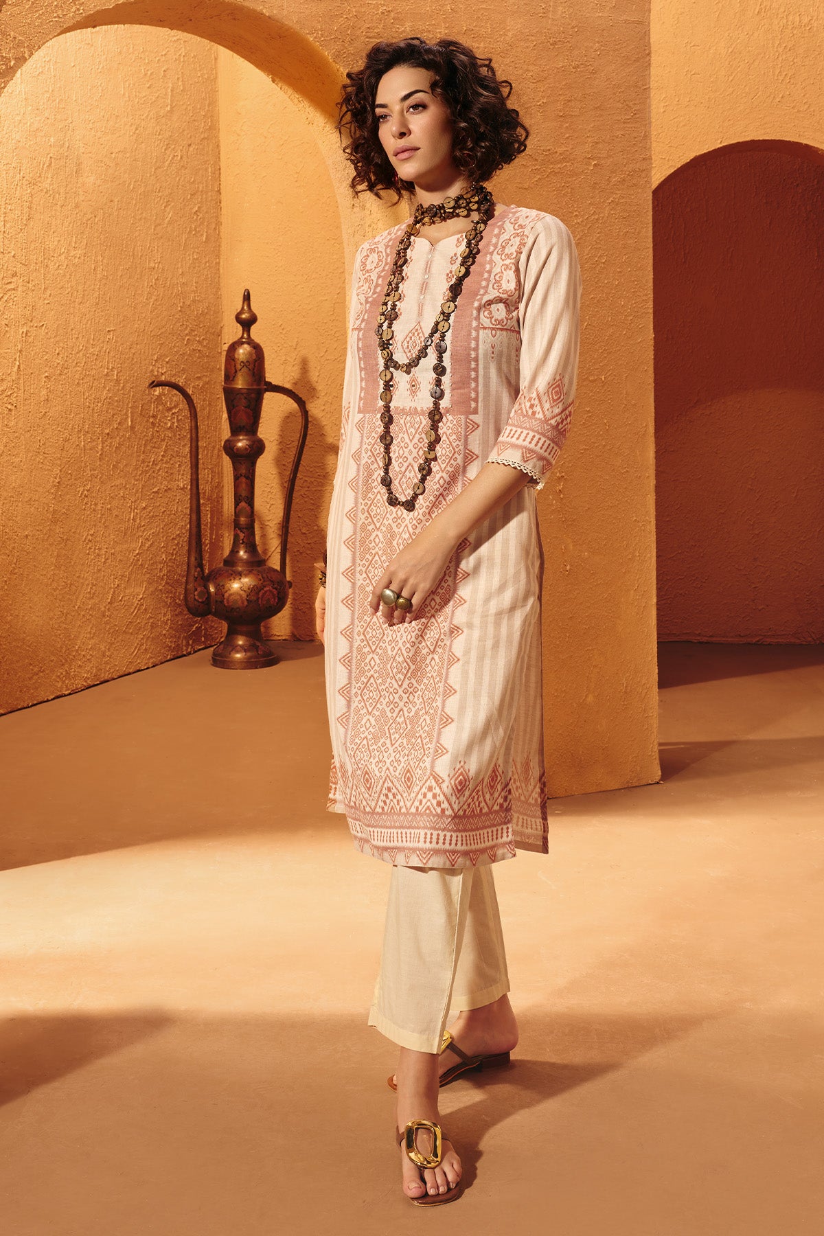 Cream Printed Kurta Set (3 Piece)