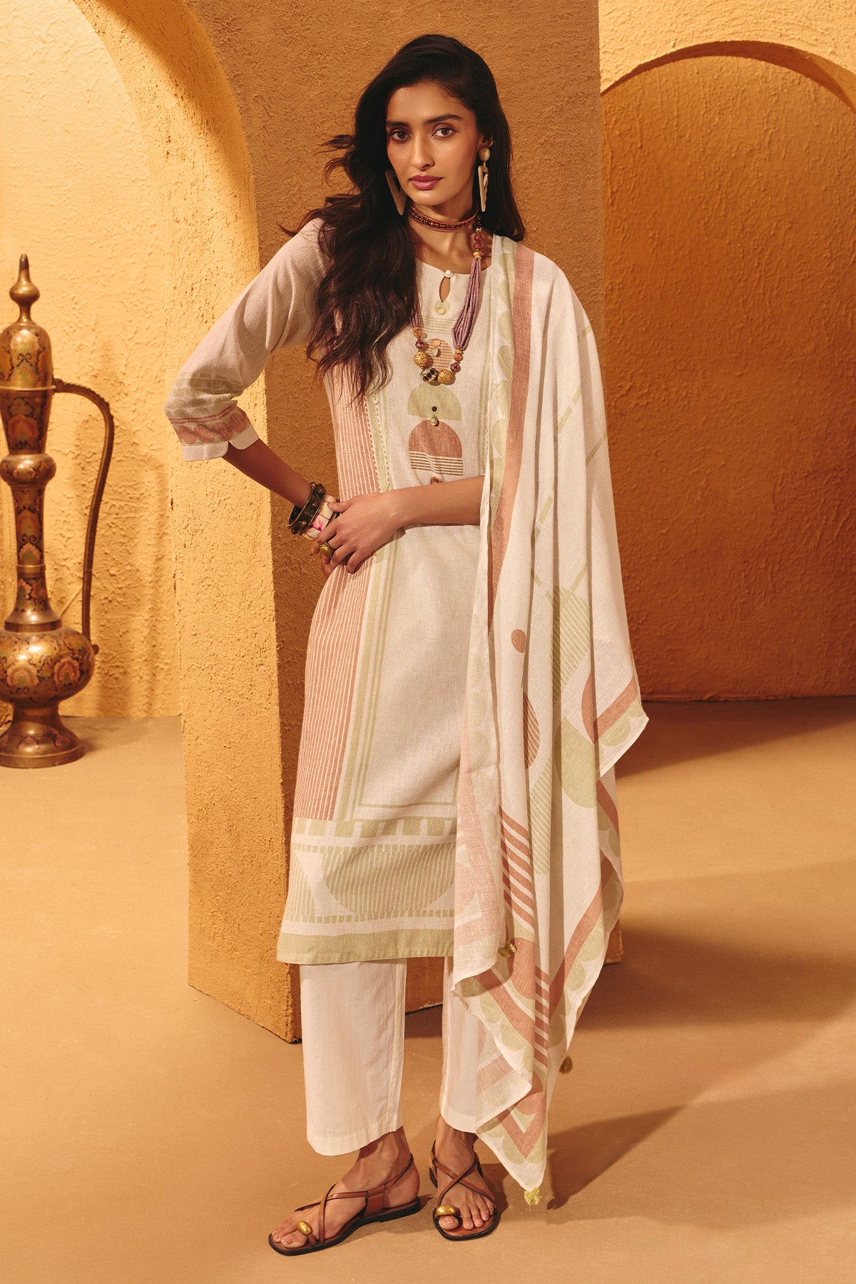 Cream Printed Kurta Set (3 Piece)