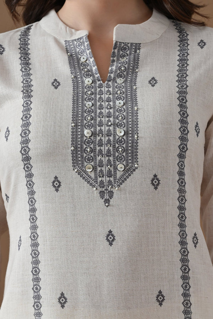 Cream Printed Kurta Set (3 Piece)