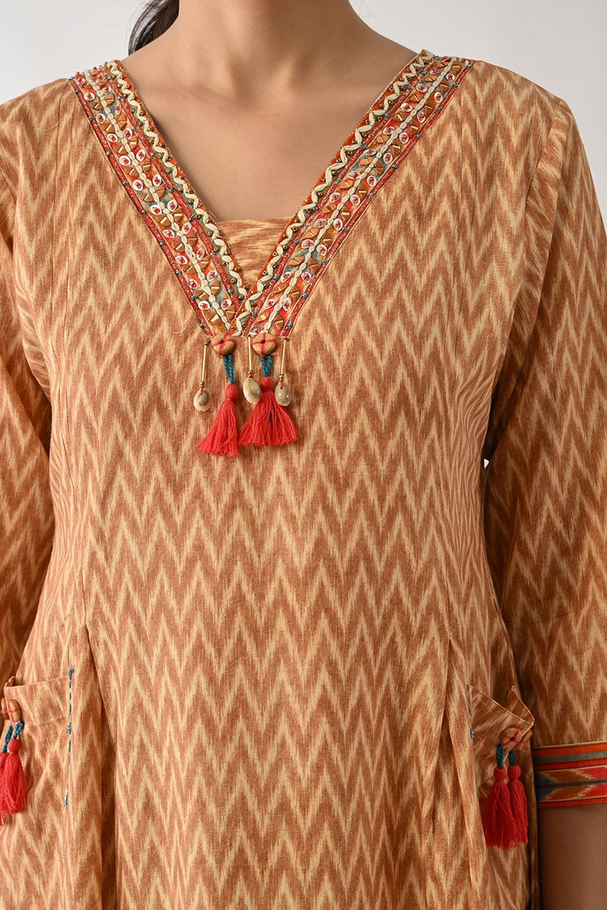Brown Printed Kurta Set (2 Piece)