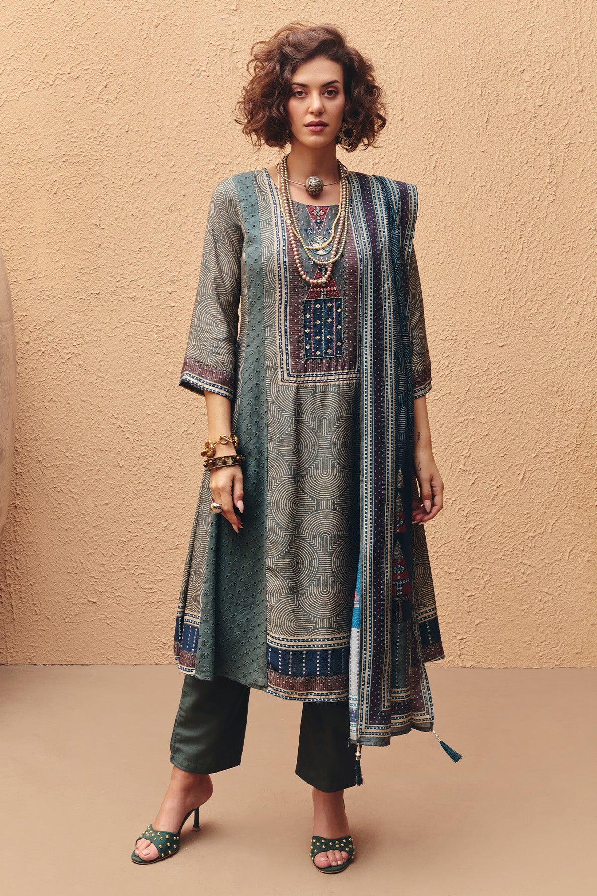 Green Printed Kurta 3 Pcs Set