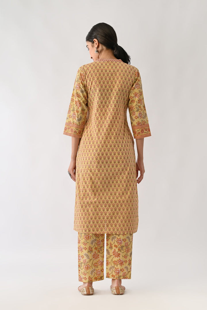Yellow Printed Kurta Set (2 Piece)