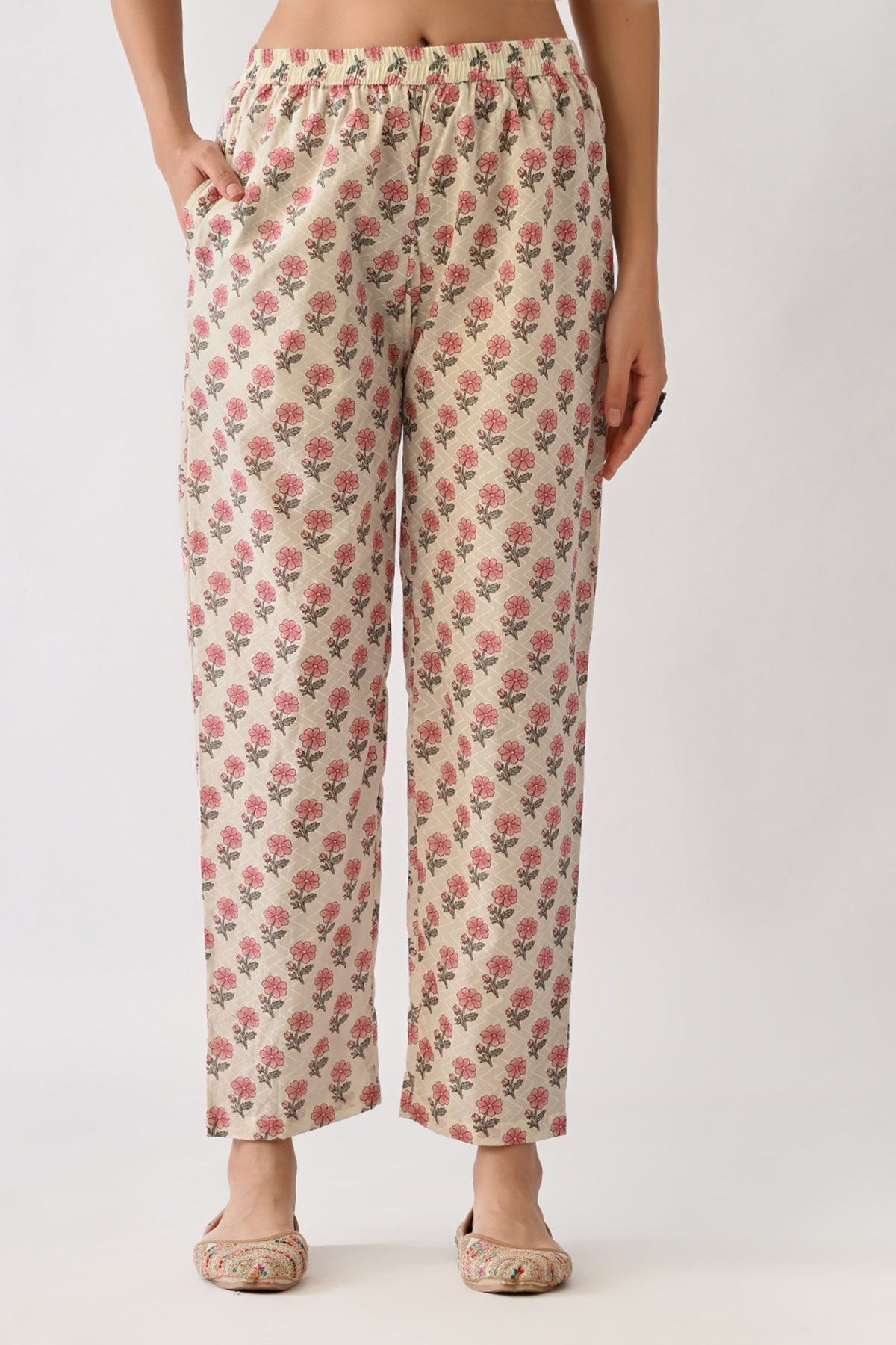 Cream Printed Kurta Set (2 Piece)