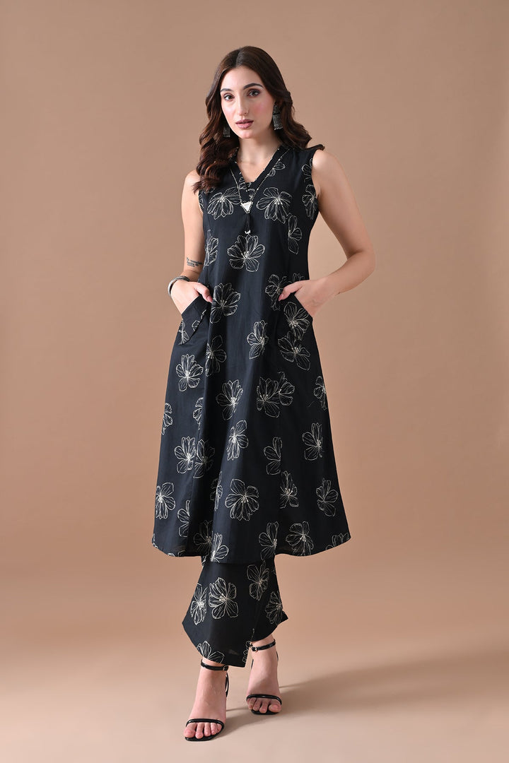 Black Printed Kurta Set (2 Piece)