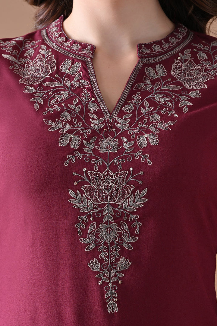 Maroon Embroidered Kurta Set (2 Piece)