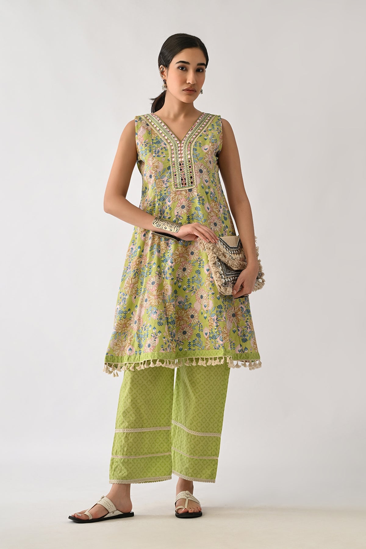 Green Embellished Kurta 2 Pcs Set