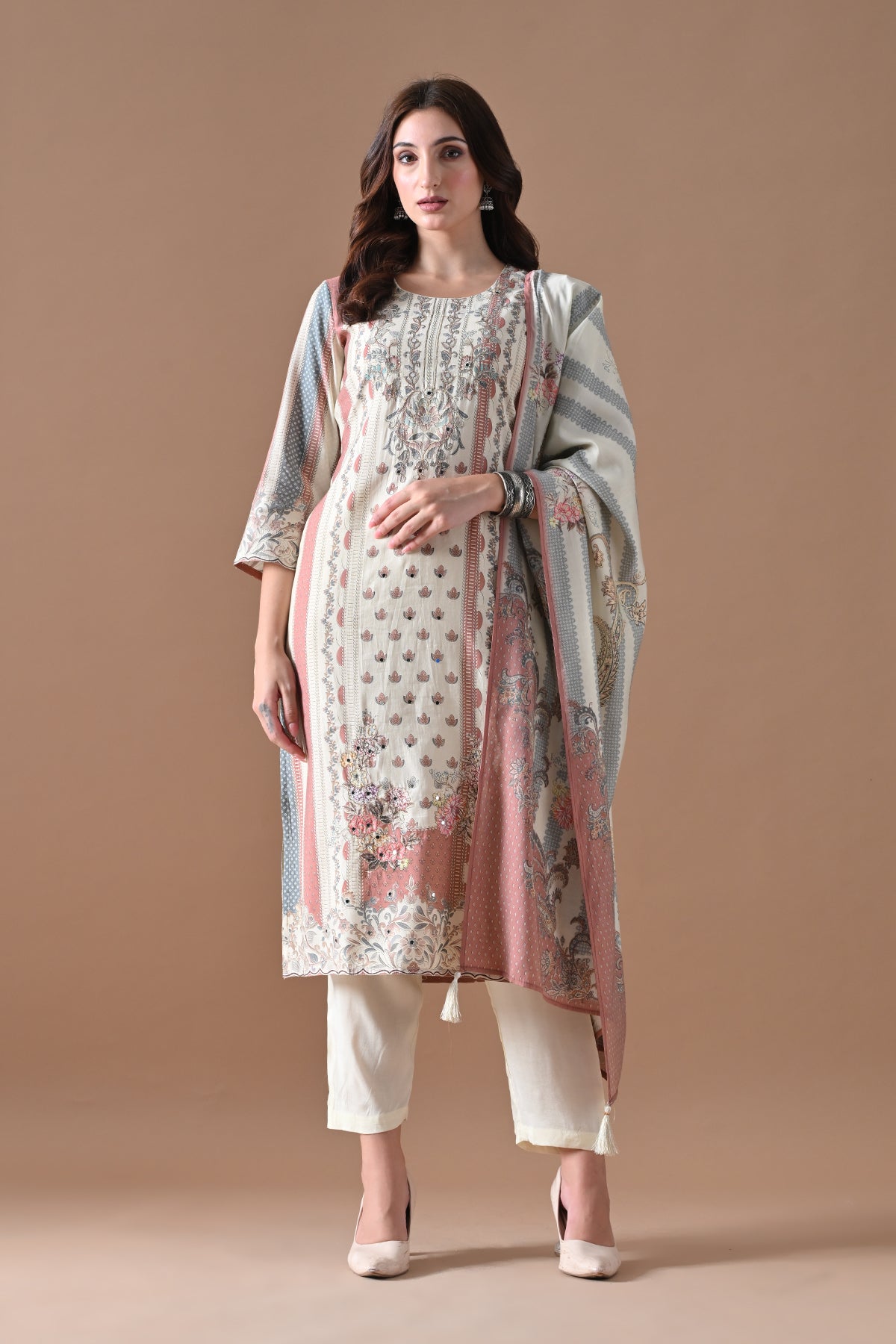 Cream Embellished Kurta 3 Pcs Set