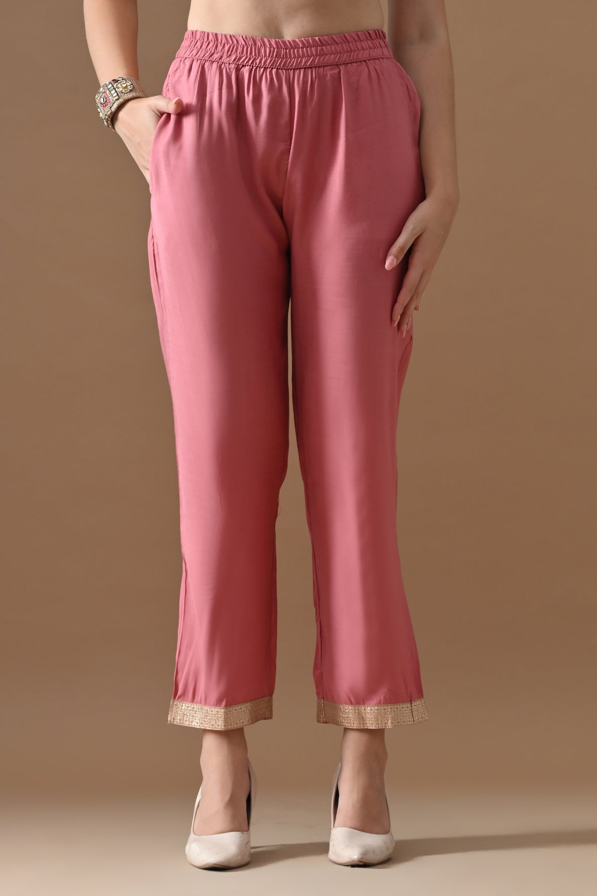 Pink Embellished Kurta 3 Pcs Set