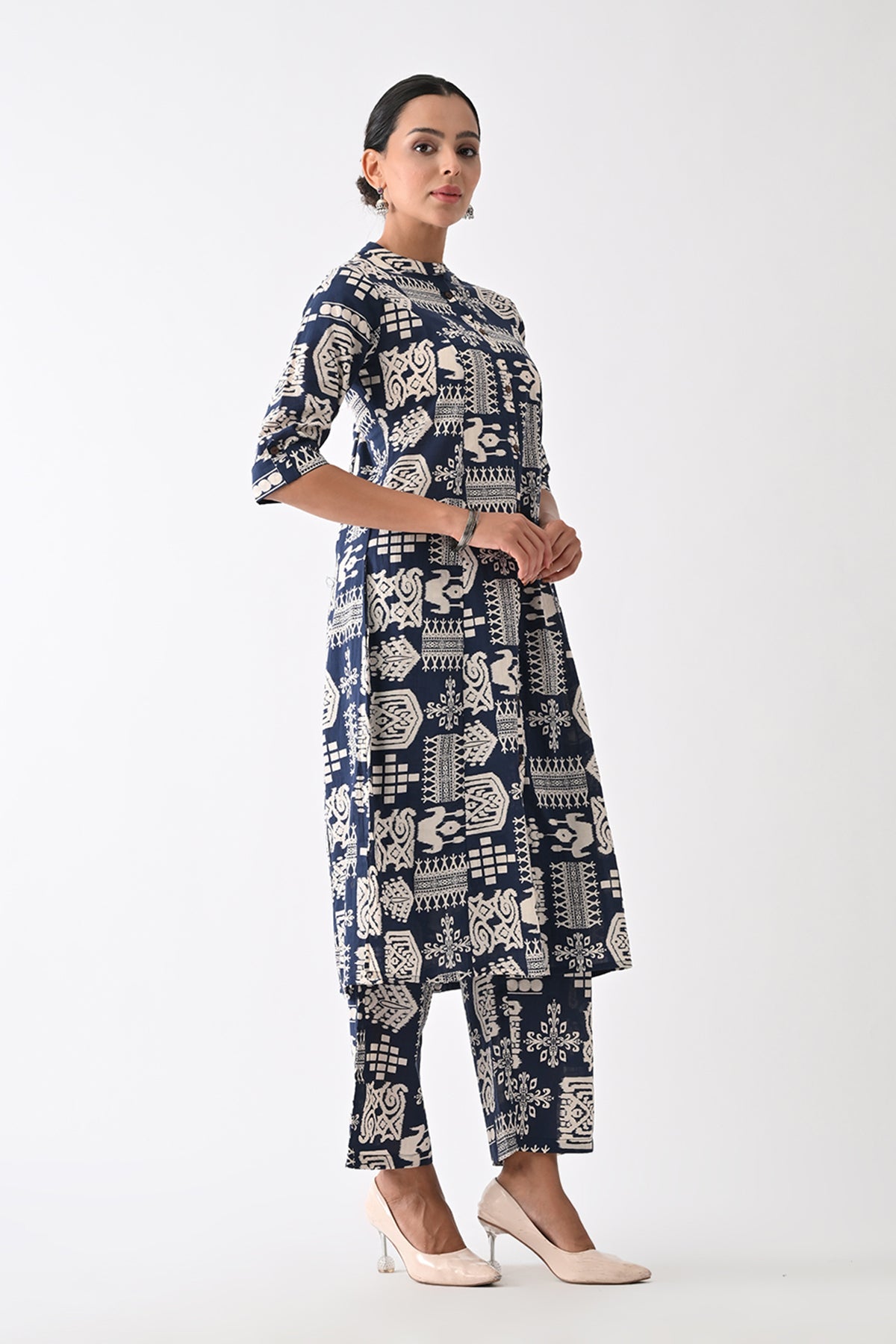 Navy Blue Abstract Printed Kurta Set  (2 Piece)