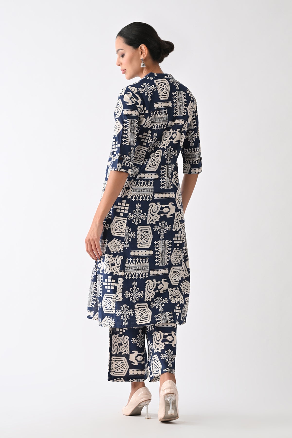 Navy Blue Abstract Printed Kurta Set  (2 Piece)