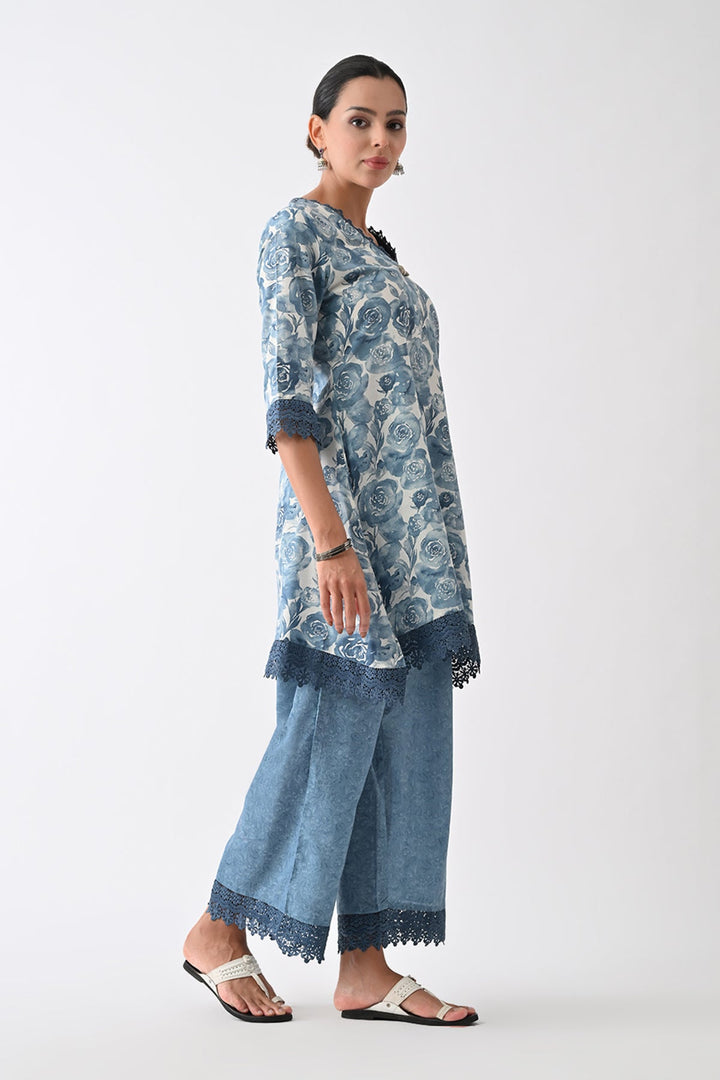 Blue Floral Printed Kurta Set (3 Piece)