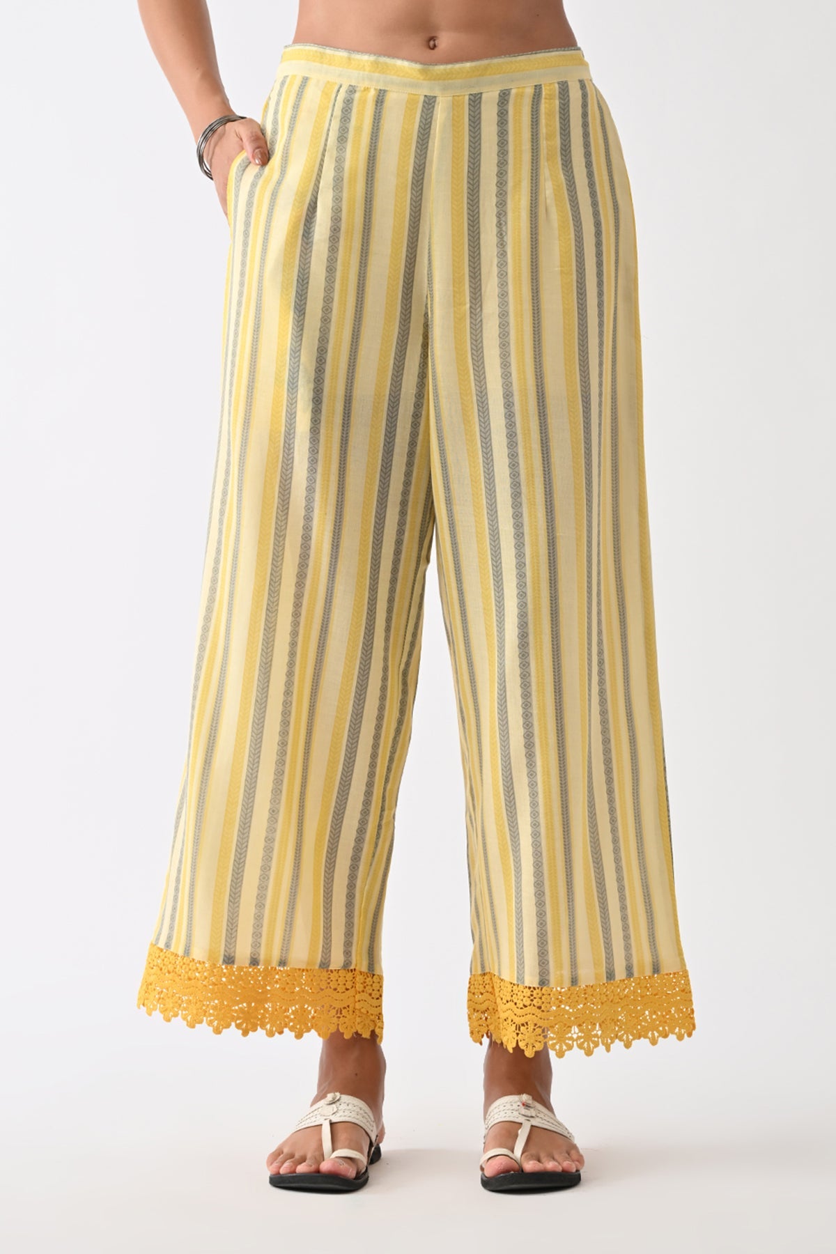 Yellow Floral Printed Kurta 3 Pcs Set