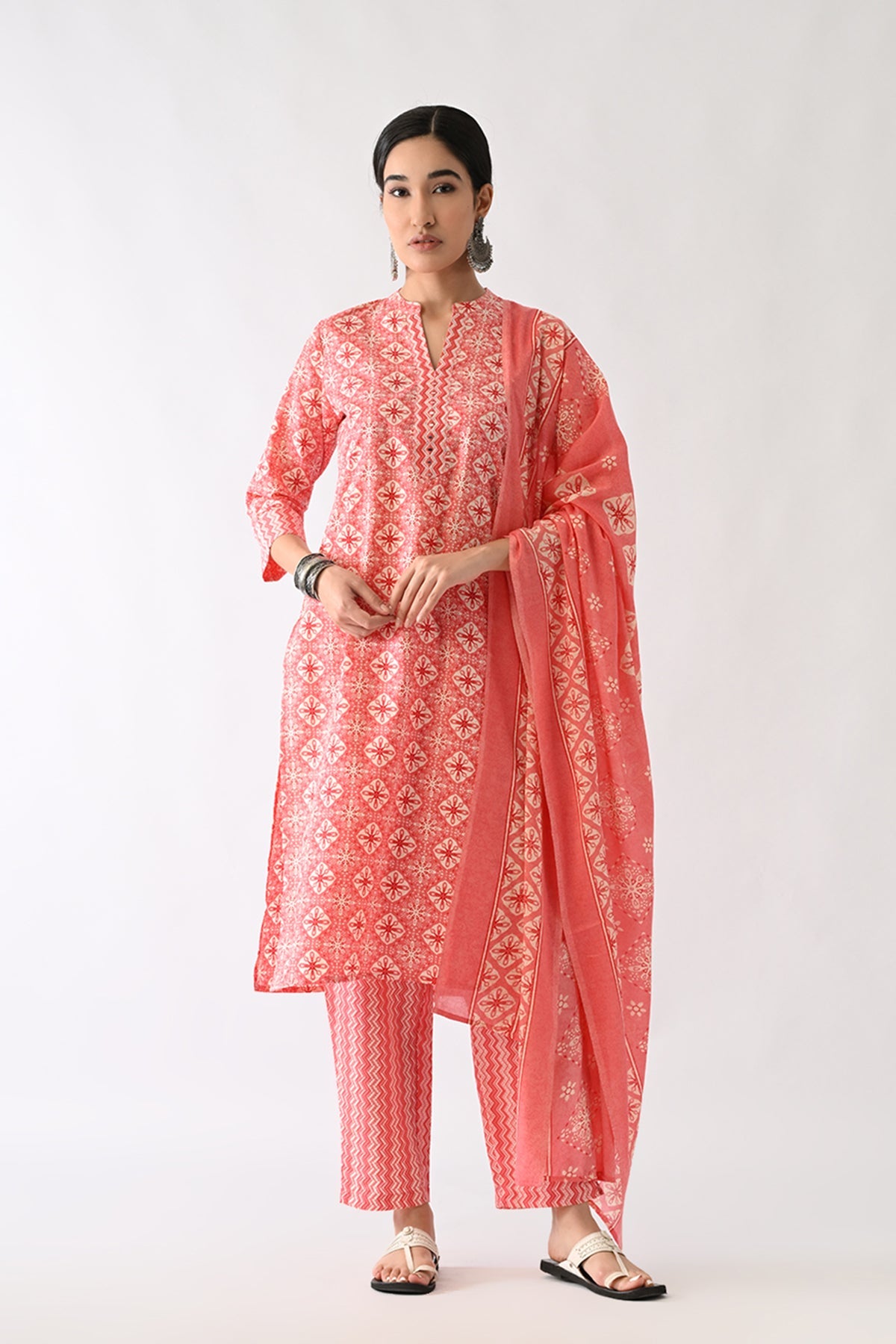 Pink Ethnic Motif Printed Kurta 3 Pcs Set