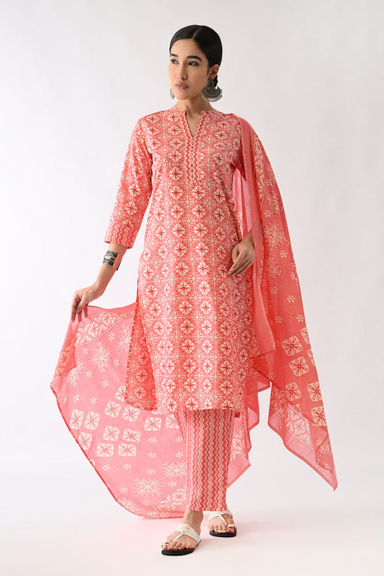 Pink Ethnic Motif Printed Kurta Set(3 Piece)
