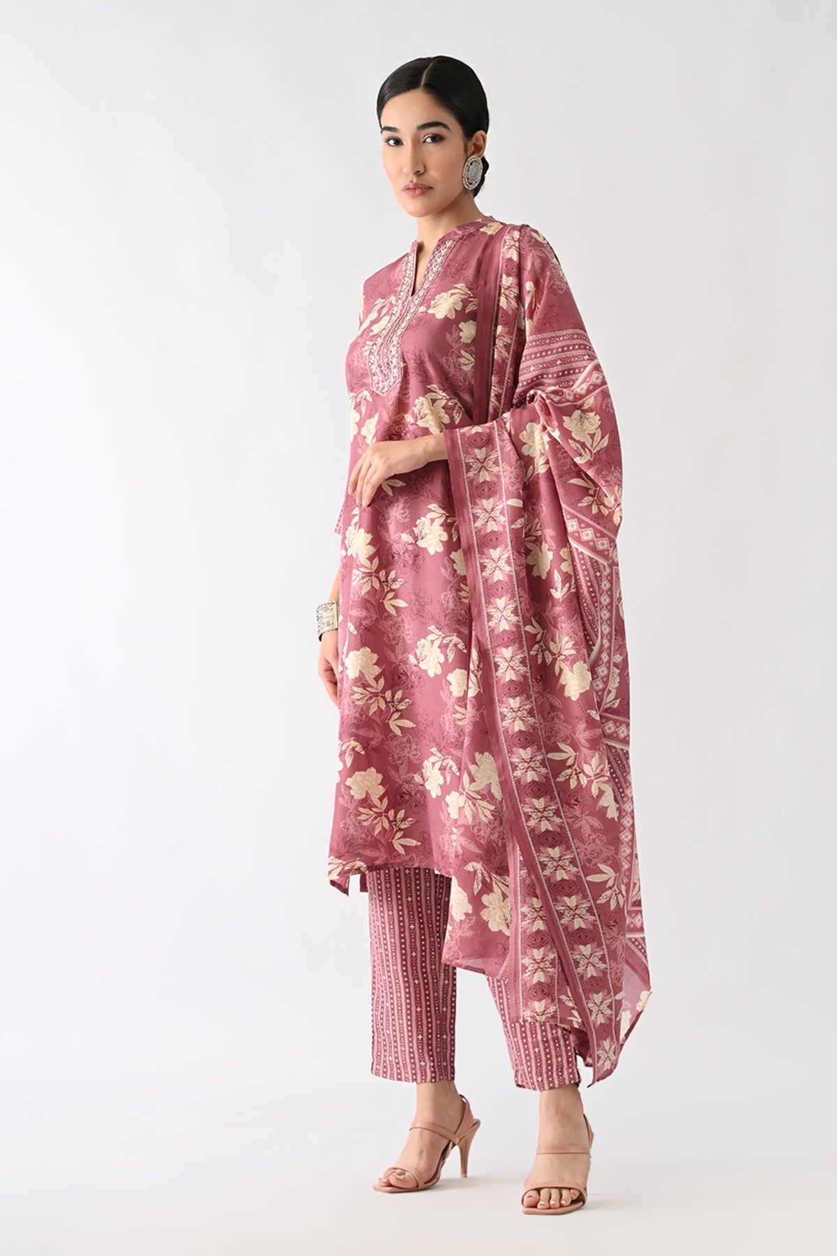 Pink Floral Printed Kurta 3 Pcs Set