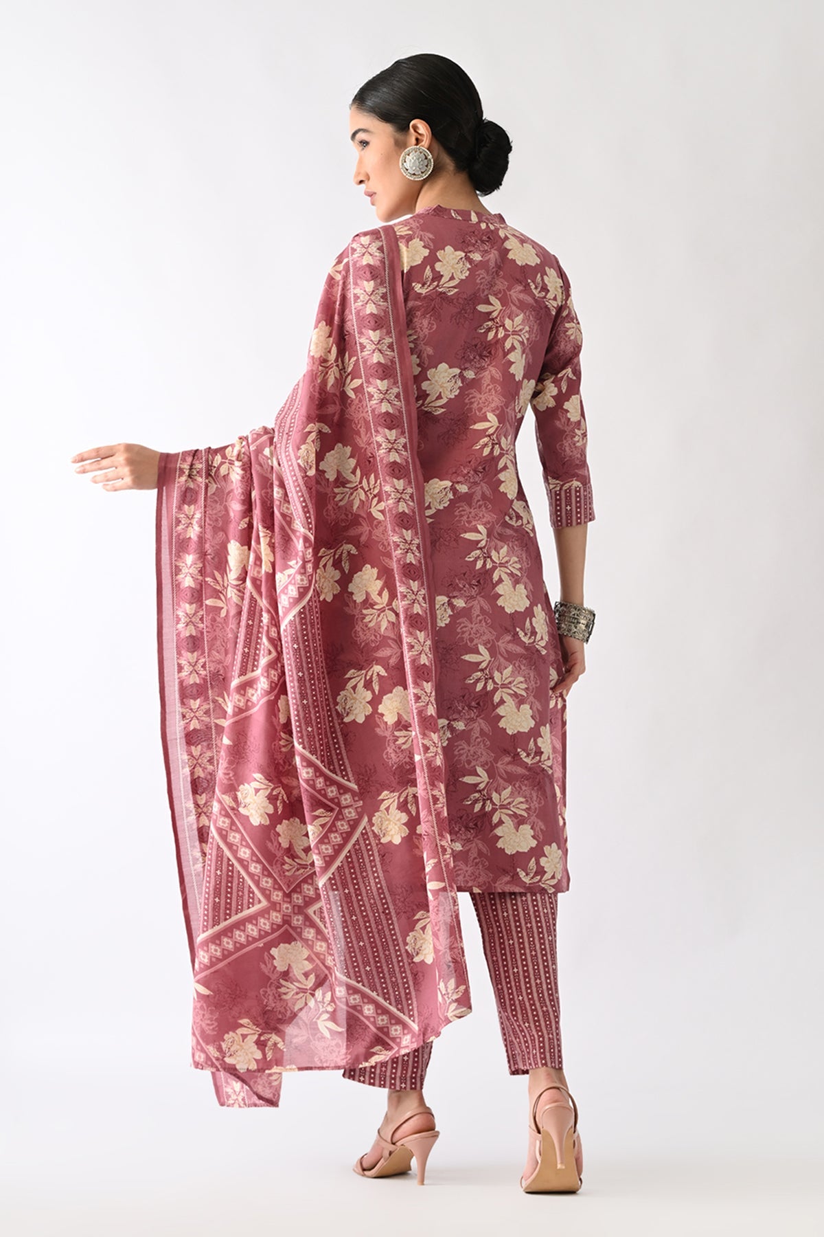 Pink Floral Printed Kurta 3 Pcs Set