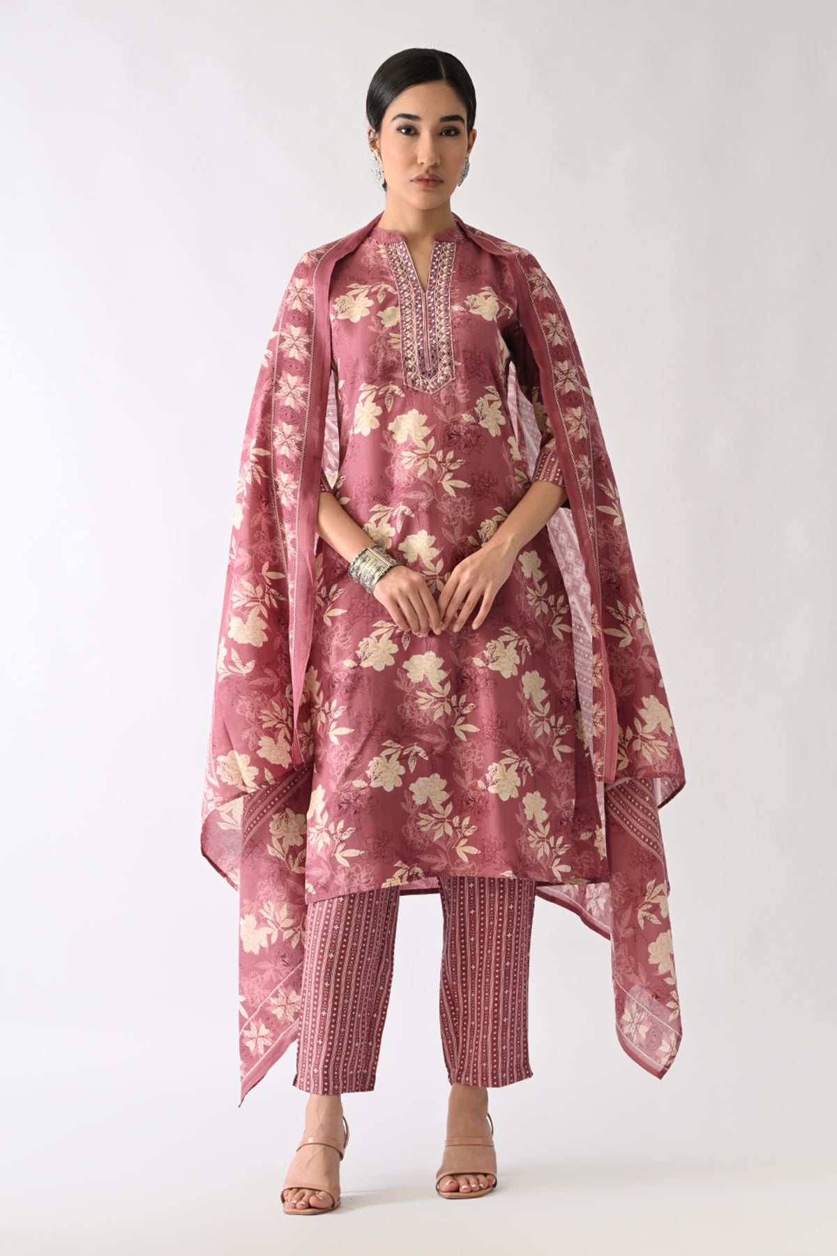 Pink Floral Printed Kurta 3 Pcs Set