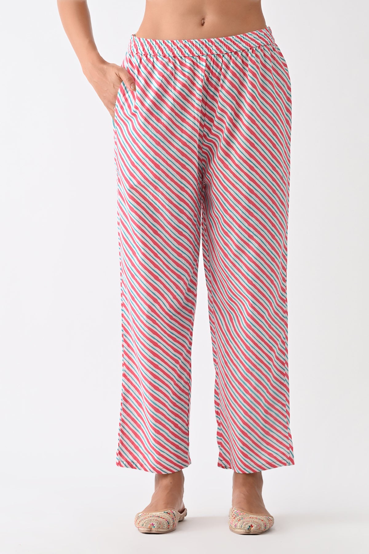 Coral Pink Printed Kurta 3 Pcs Set
