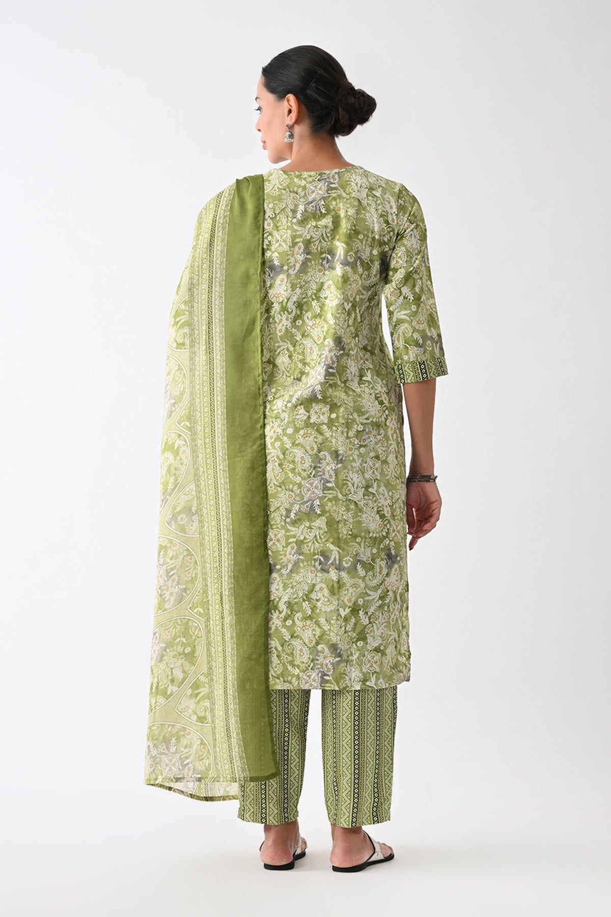 Green Paisley Printed Kurta 3 Pcs Set