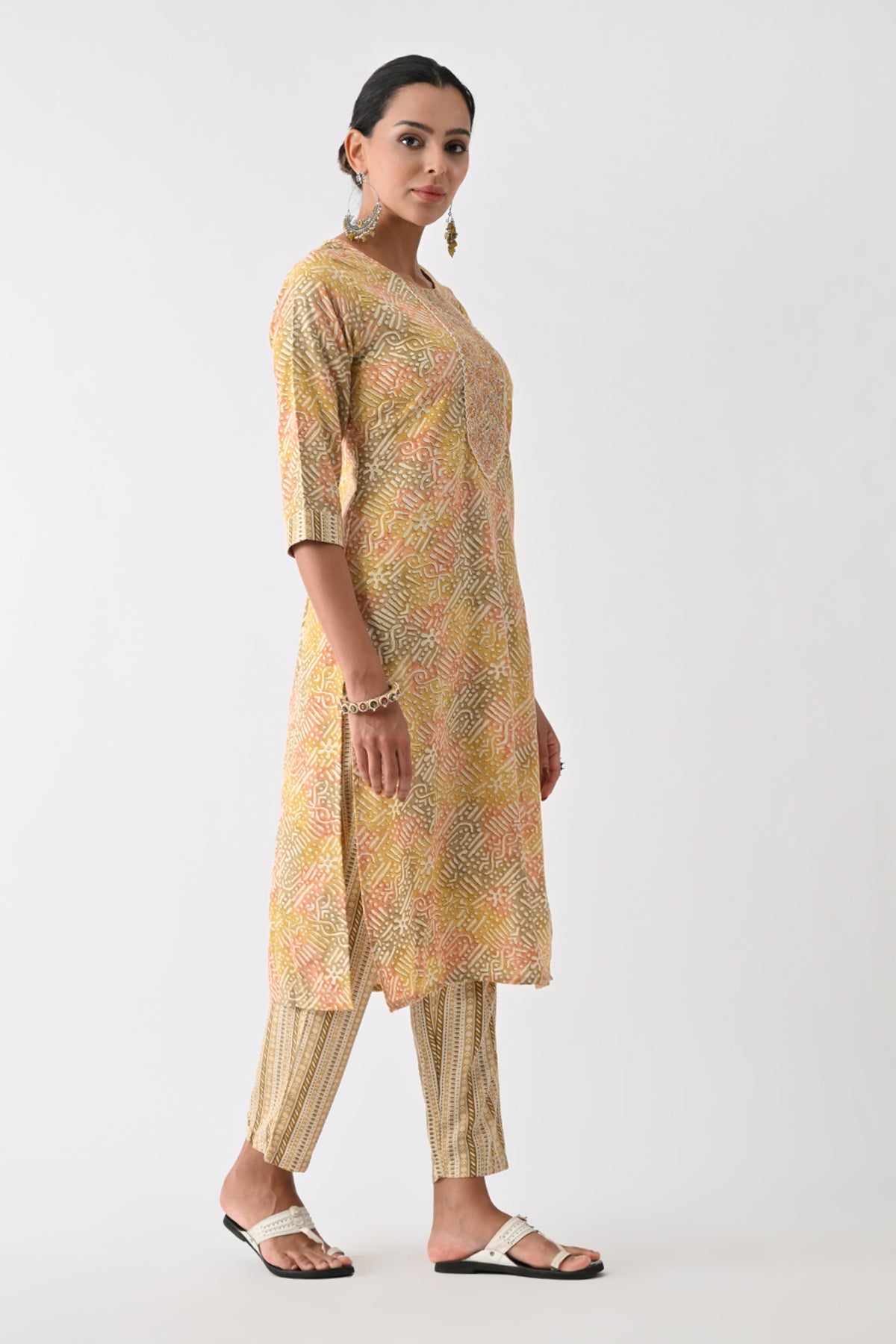 Multi Abstract Printed Kurta 3 Pcs Set